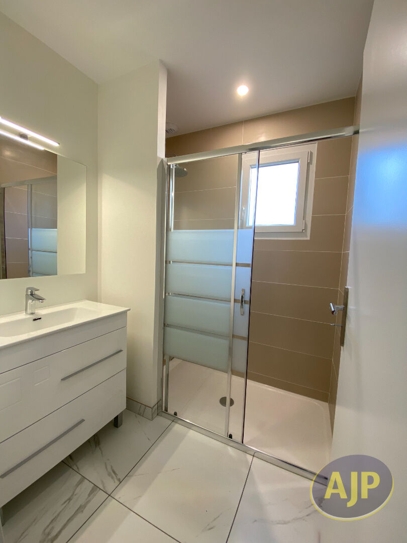 MAISON NEUVE DE TYPE T4 A LOUER A SAINT VIVIEN - photo 7