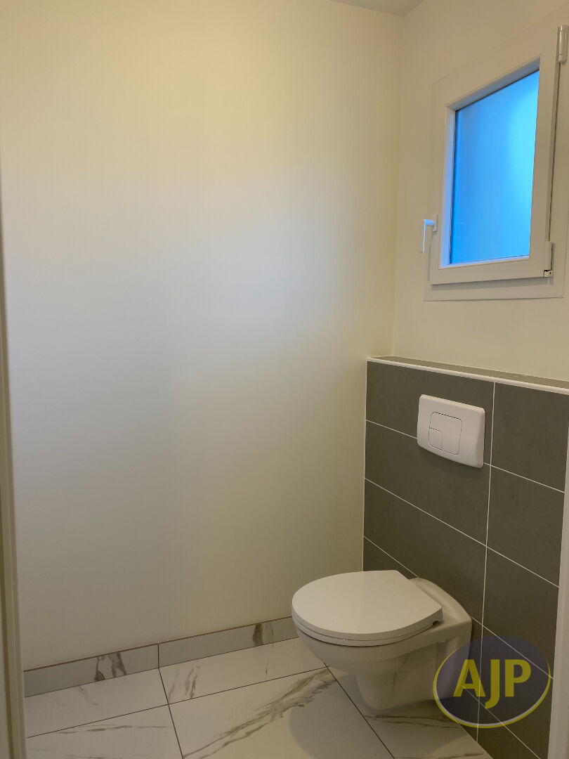 MAISON NEUVE DE TYPE T4 A LOUER A SAINT VIVIEN - photo 9