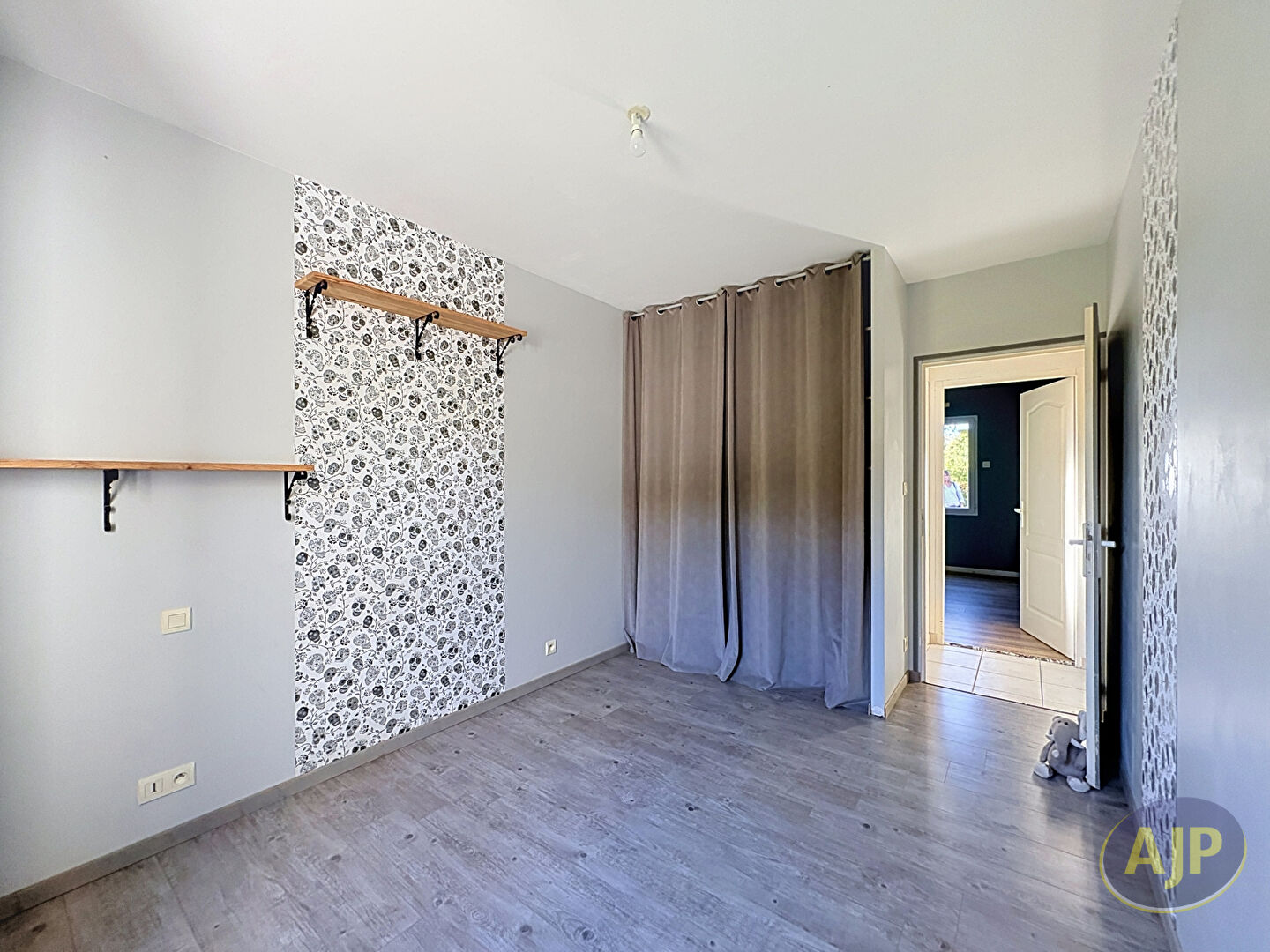 CORPE - Maison de plain-pied - Au calme - Piscine - photo 10