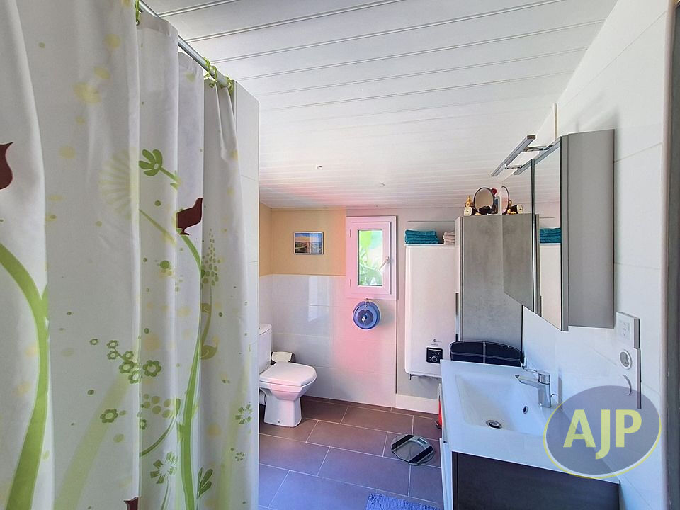 Maison Montaigu Vendee 5 pièce(s) 151 m2 - photo 10