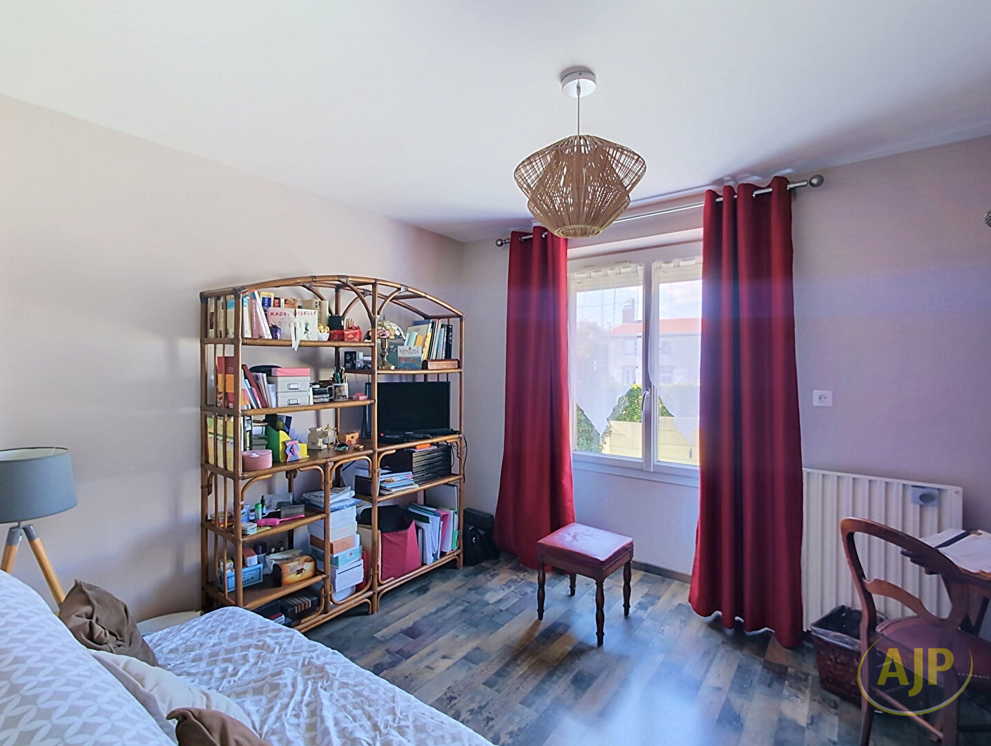 Charmante maison ancienne au calme de 125 m² avec jardin et garages ! - photo 12