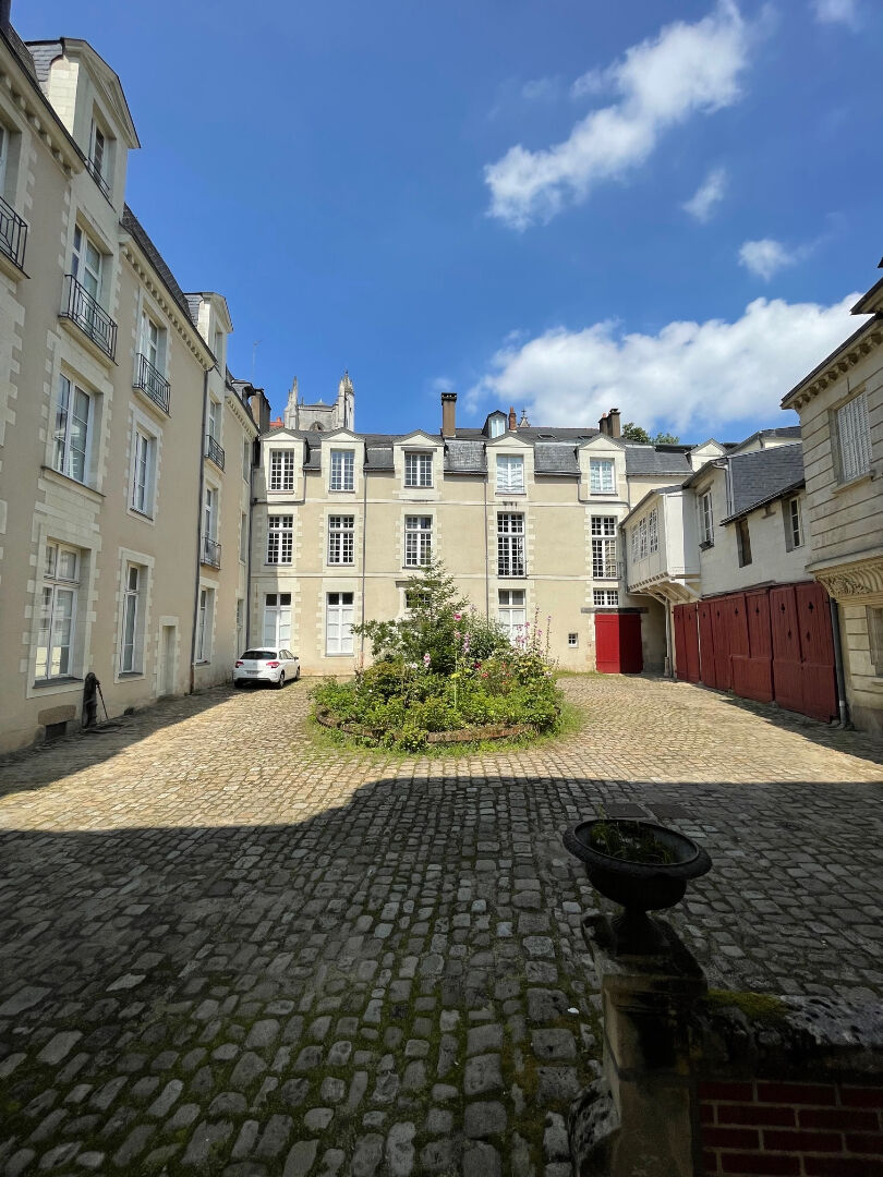 Centre-Ville Nantes - Studio 31m² - photo 5
