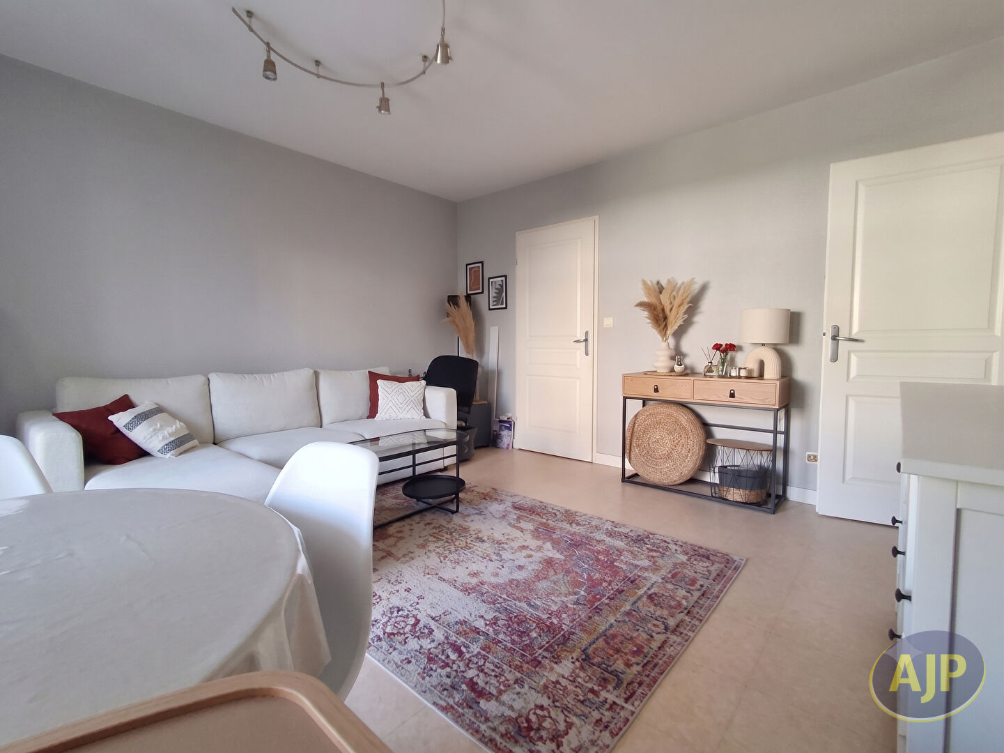 Nantes quartier Canclaux / Mellinet - T2 47.77m² - photo 1