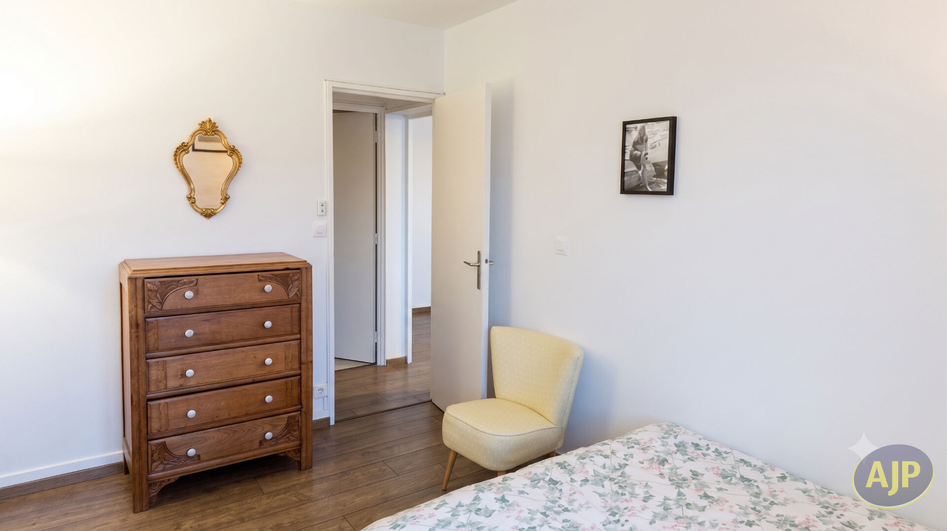 Nantes Dobrée - Appartement 2 pièces meublé - photo 8