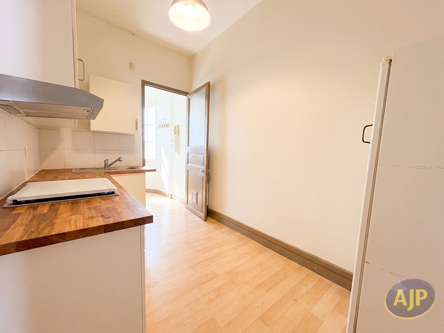 NANTES CENTRE - T1 BIS 34.29m² - photo 8