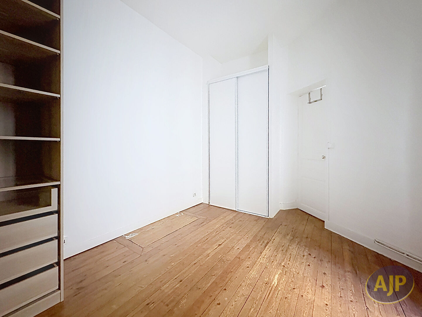 GRASLIN - Appartement 3 pièces 57.95m² - photo 15