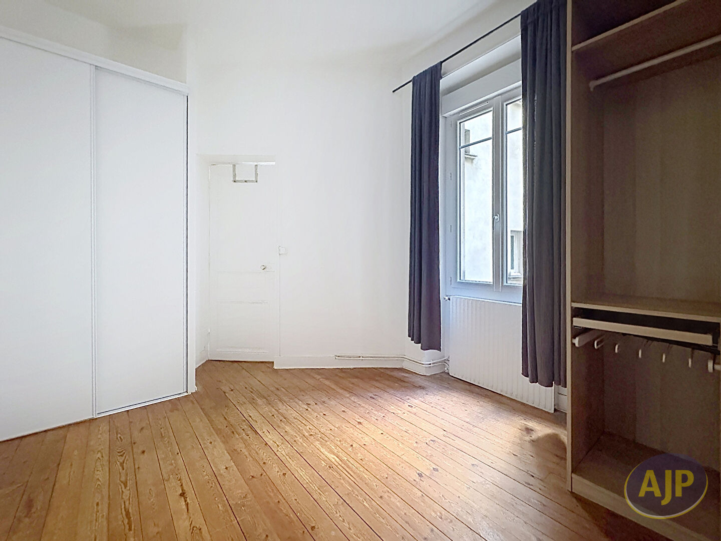 GRASLIN - Appartement 3 pièces 57.95m² - photo 16