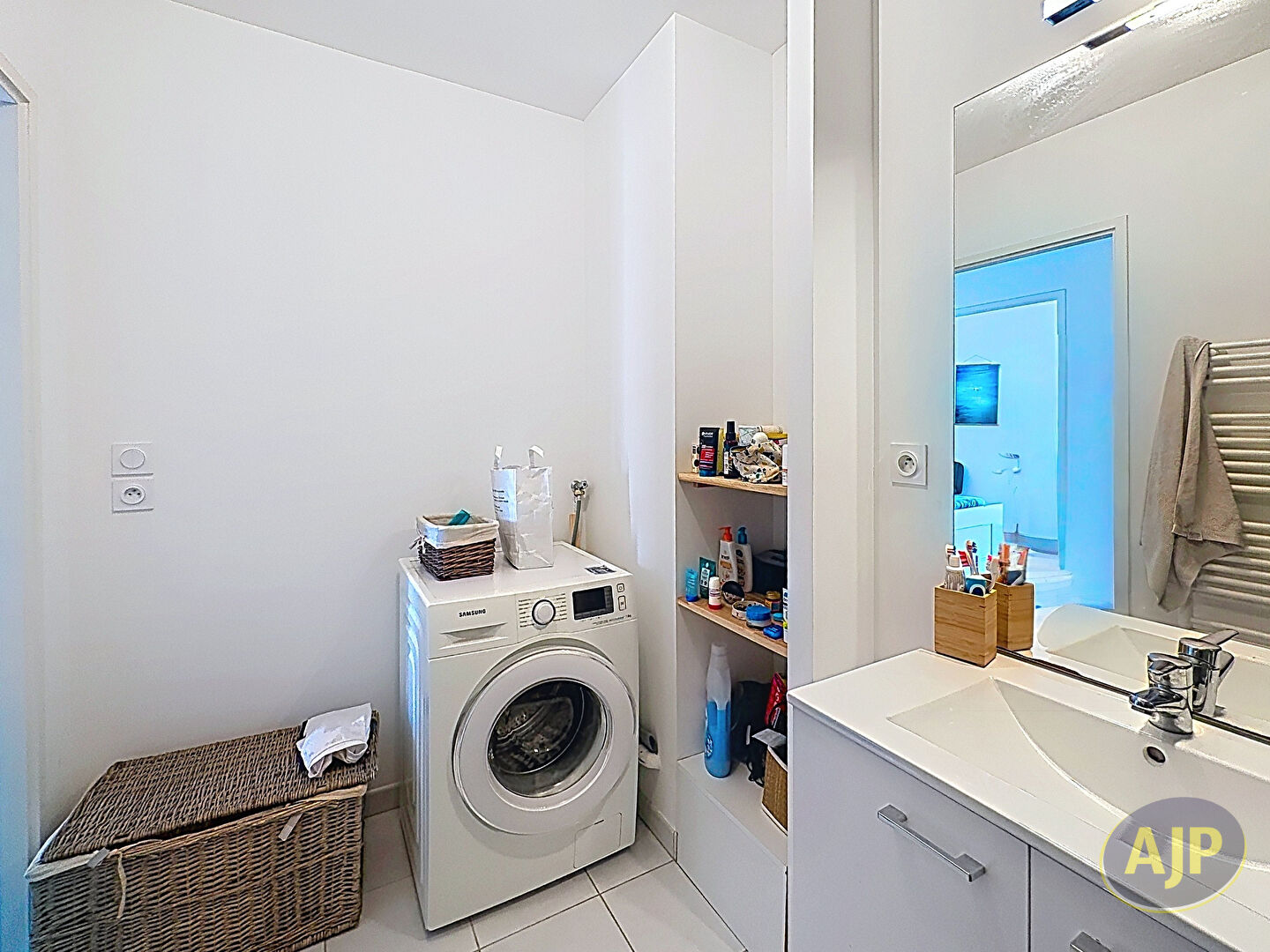 Nantes Croix Bonneau - Appartement 3 pièces meublé avec balcon et garage - photo 18