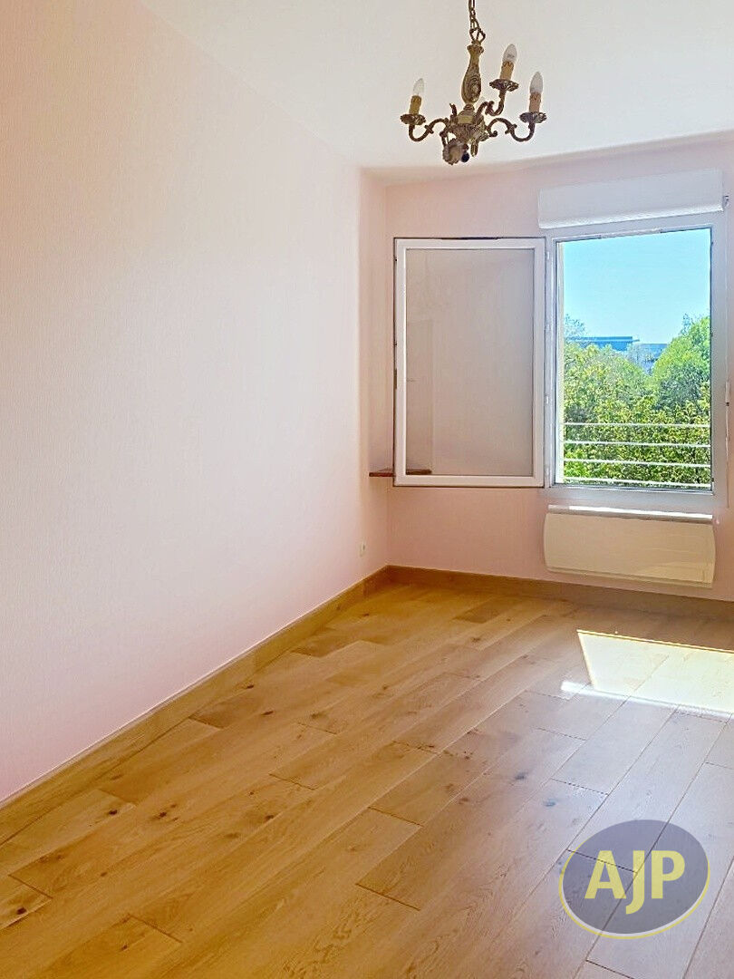 EXCLUSIVITÉ - Nantes Mellinet : T3 - 60.25 m² avec cave et 2 garages ! - photo 7
