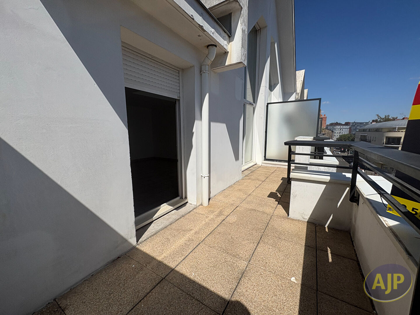 Place René Bouhier - T4 duplex 92.83m² - photo 6