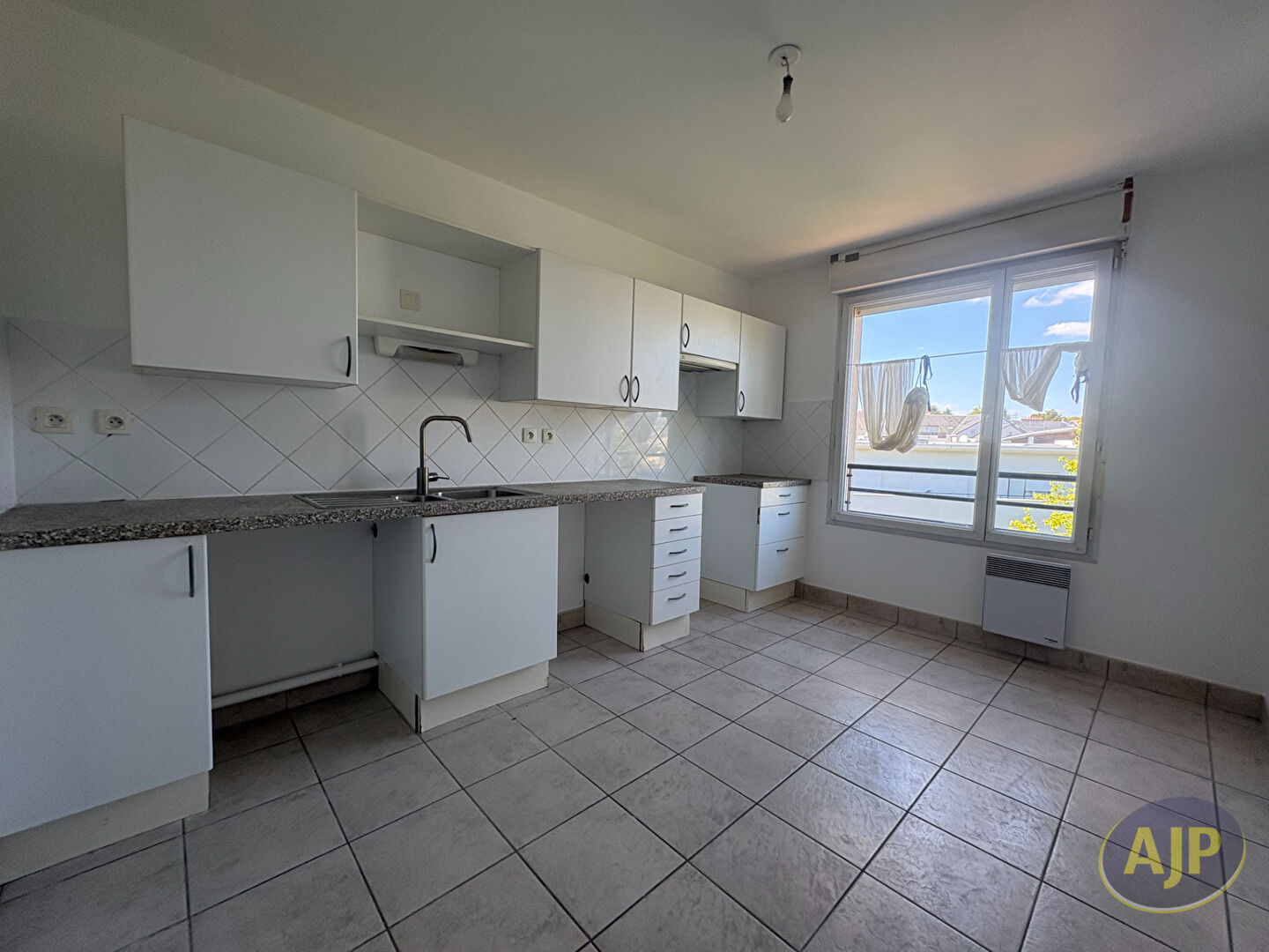 Place René Bouhier - T4 duplex 92.83m² - photo 7