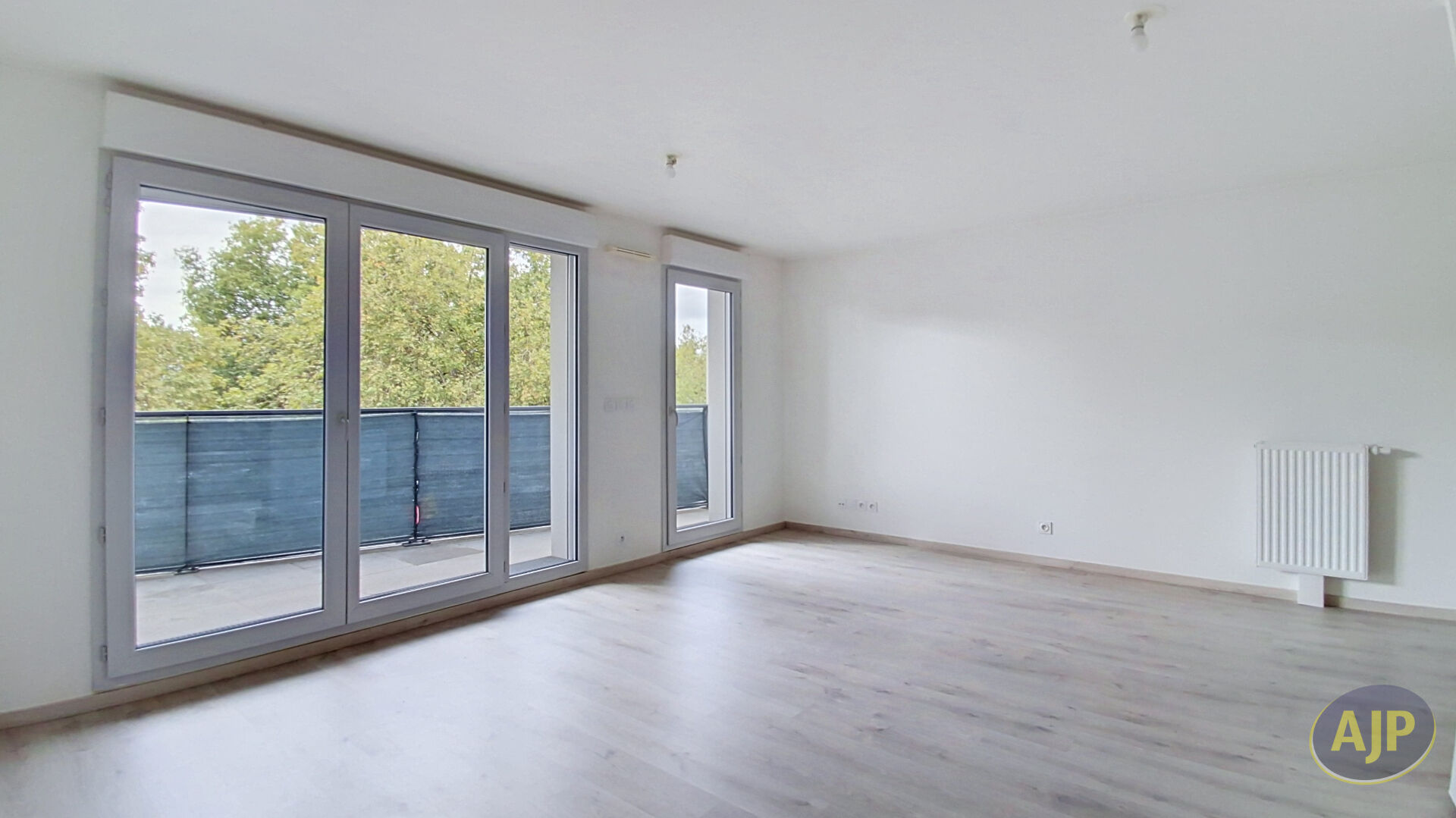 NANTES ZOLA - T3 LUMINEUX 67m² - photo 2