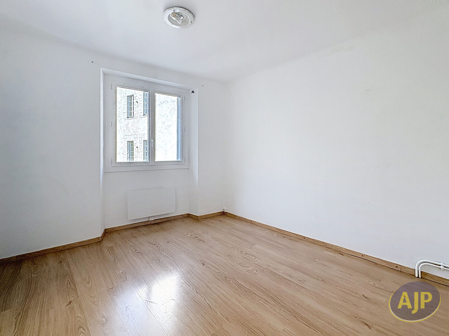 HYPER CENTRE - T1 bis rue Montaudouine - 28.82 m² - photo 2