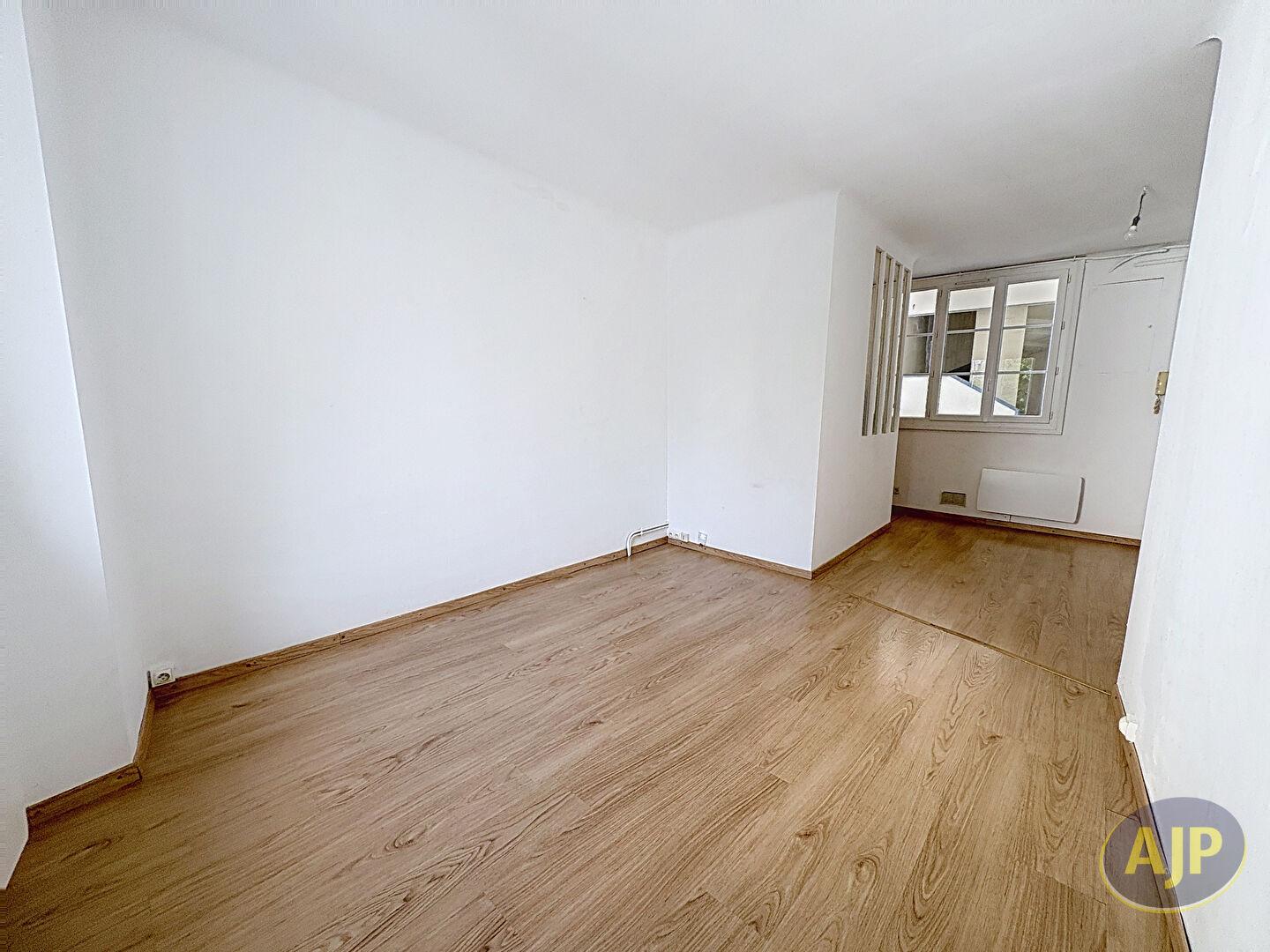 HYPER CENTRE - T1 bis rue Montaudouine - 28.82 m² - photo 9