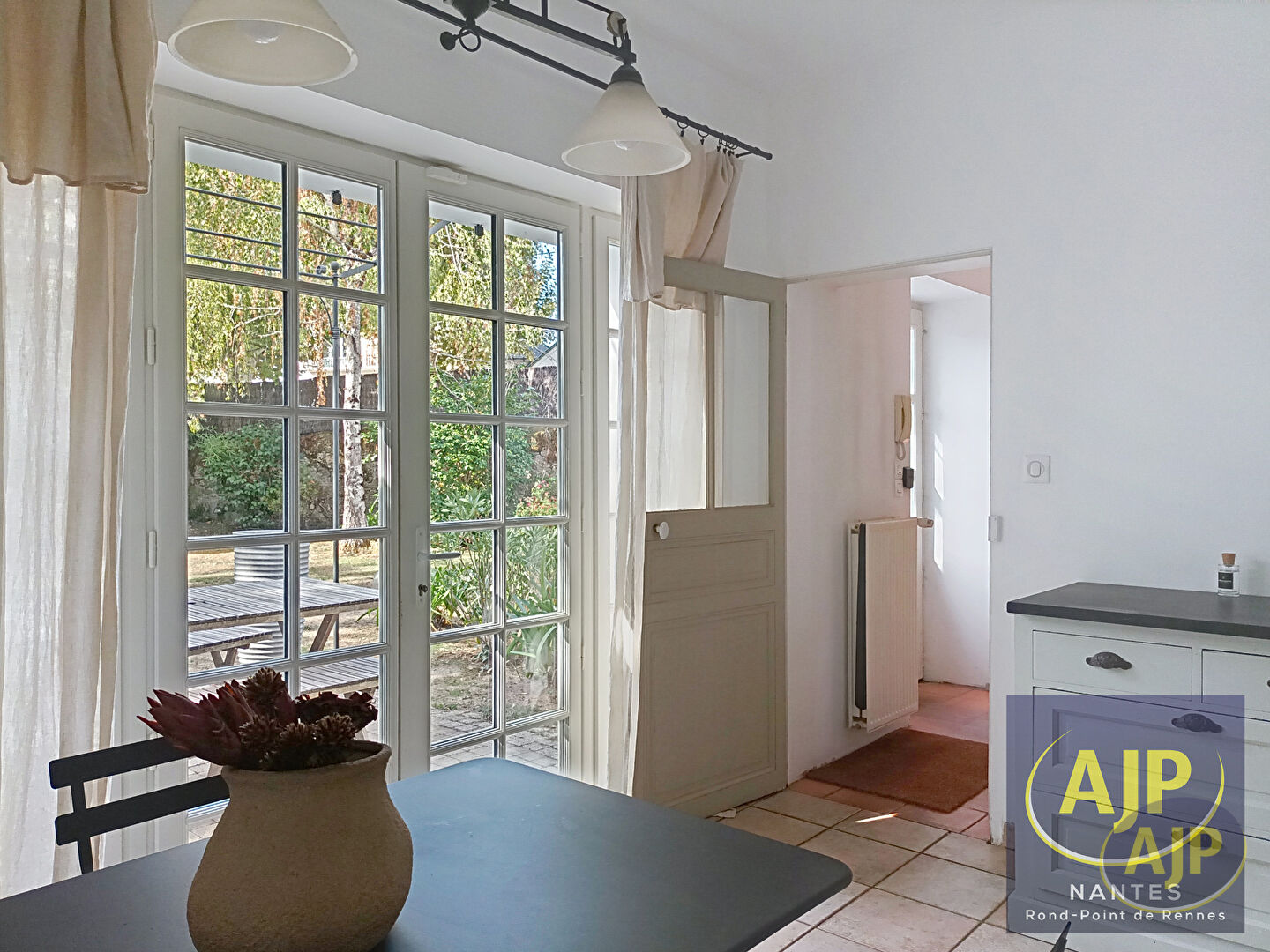 Maison Rond Pt de Rennes - photo 4