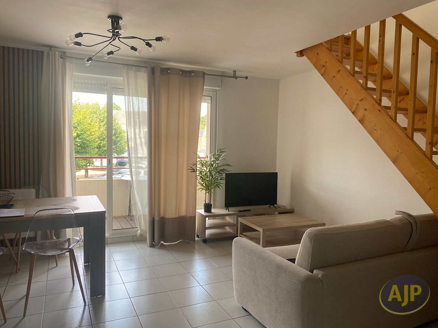 Appartement  Type 2 - photo 2