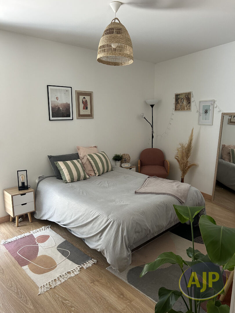 T4 MEUBLE PESSAC MAGONTY - photo 7