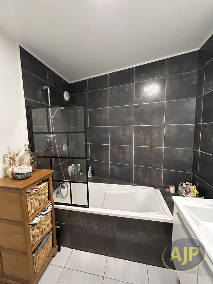 T4 MEUBLE PESSAC MAGONTY - photo 9