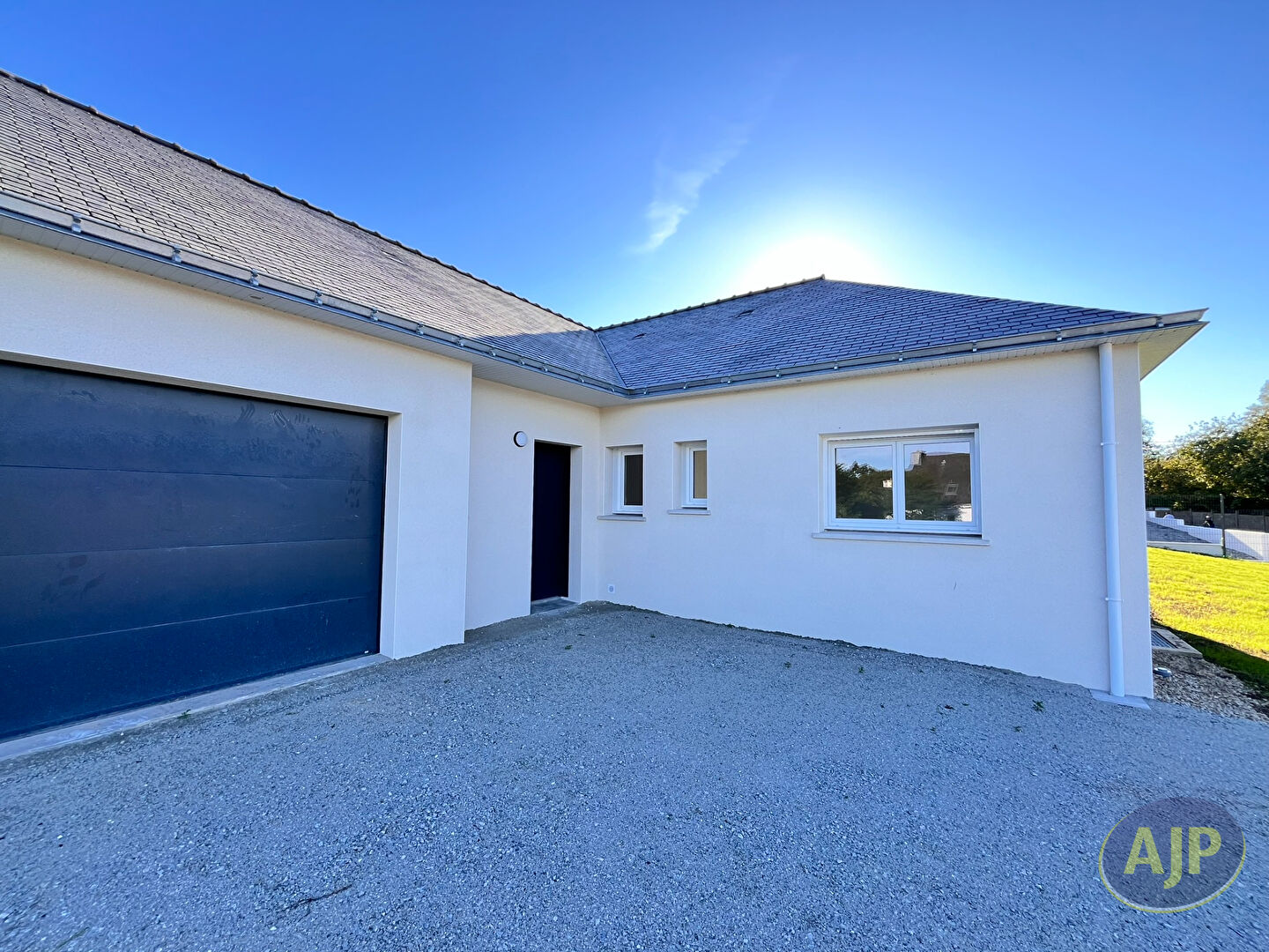 Maison récente de plain-pied (86,9 m²) - Plumelec Centre - photo 1