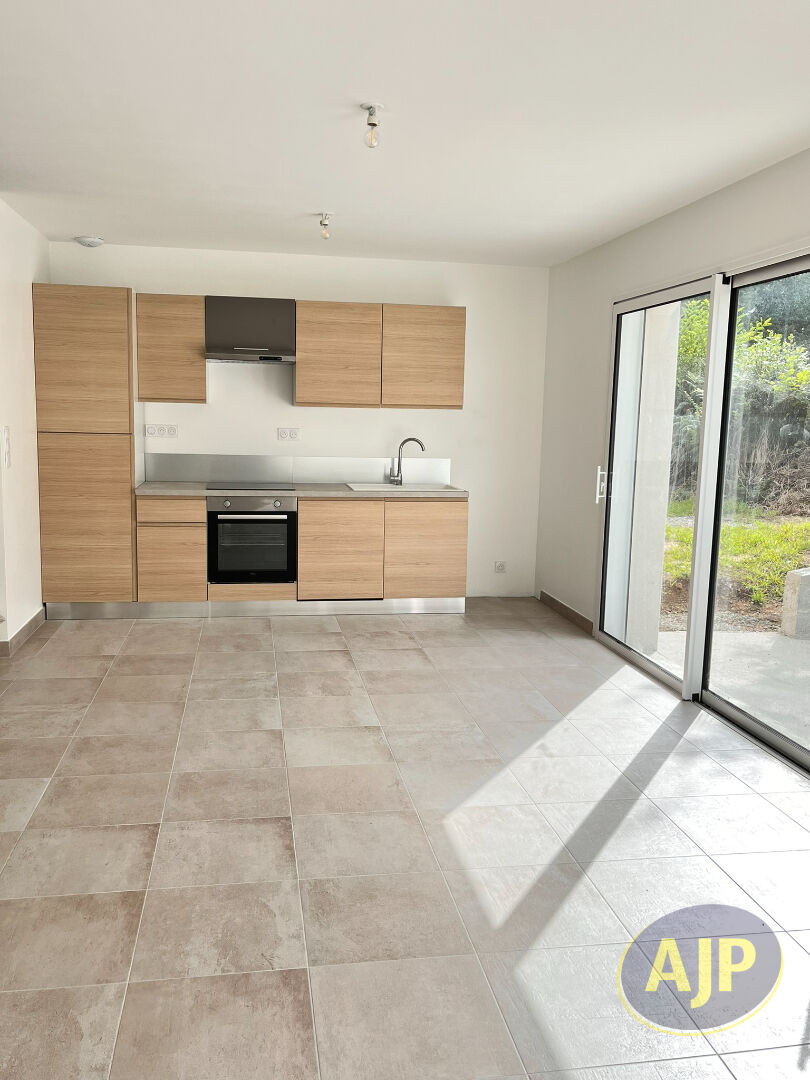 Maison récente de plain-pied (86,9 m²) - Plumelec Centre - photo 5