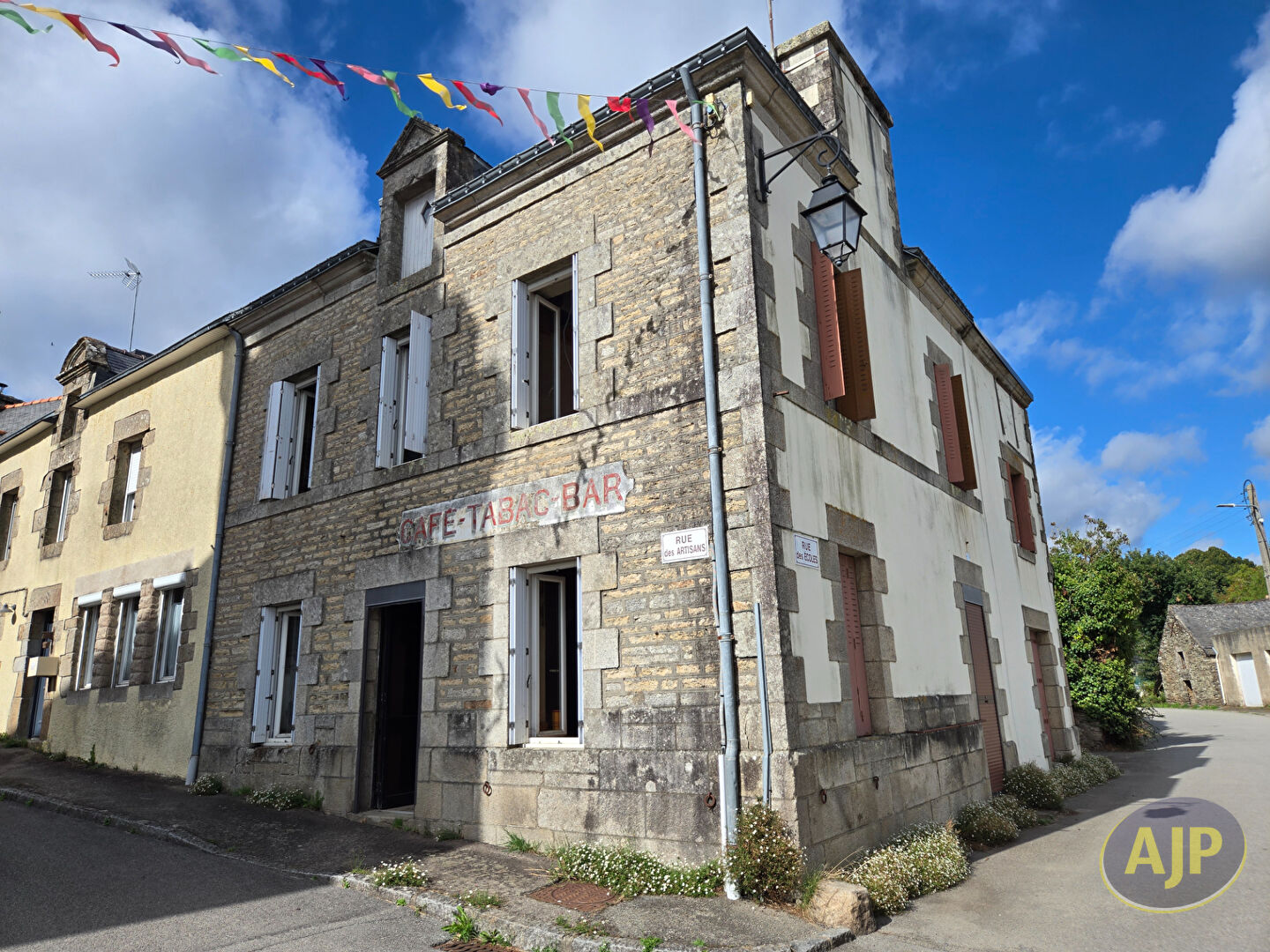 PLUMELEC : Maison à rénover Callac - photo 1