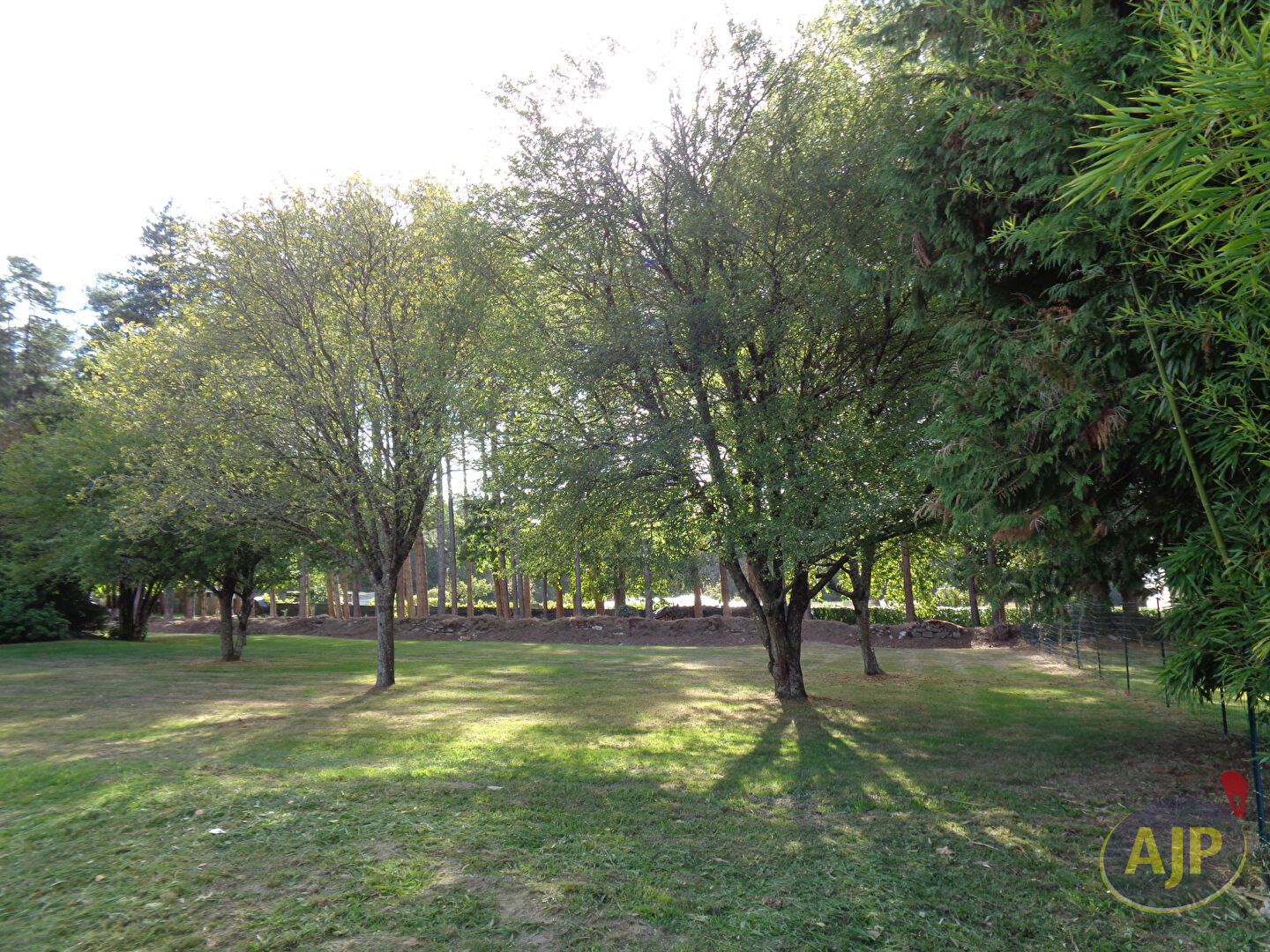 Terrain Plumelec 400 m2 - photo 1