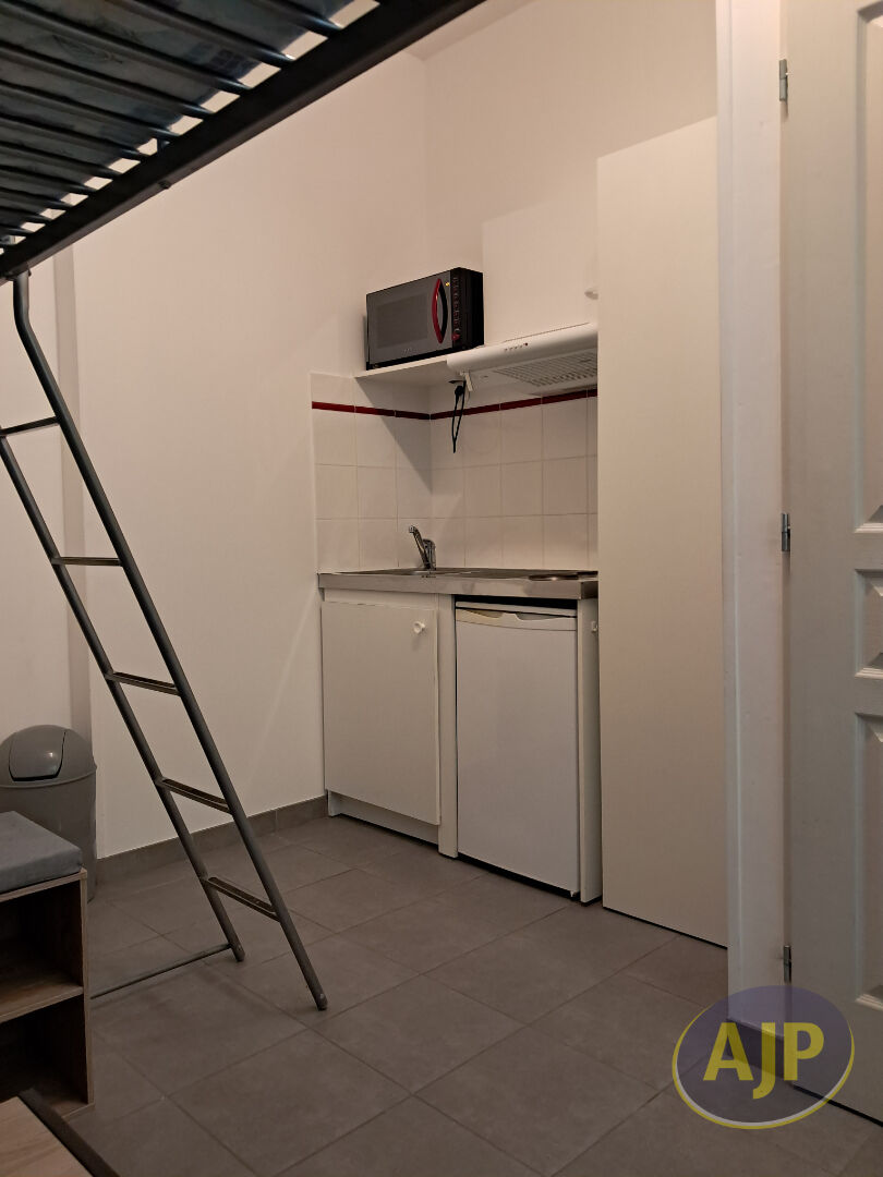 Studio meublé PONS - photo 2