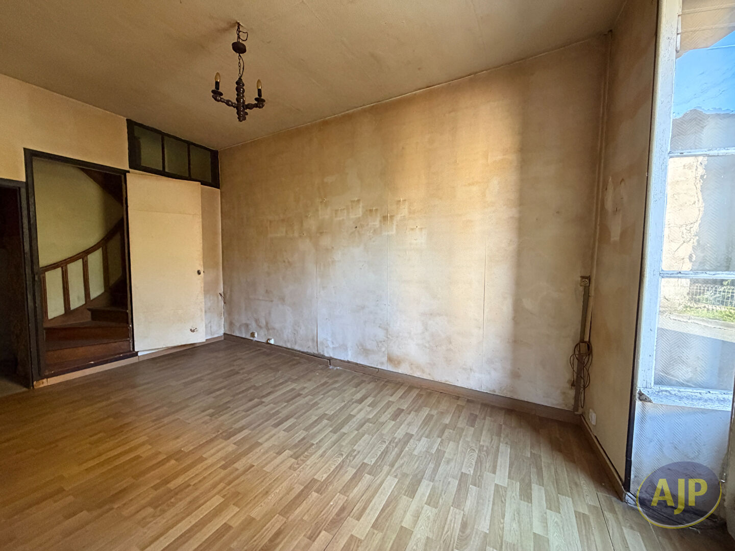 Ensemble immobilier de 202 m² ? 2 logements, jardin et garage - photo 12