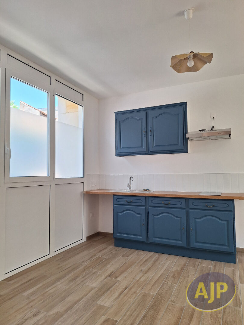 Appartement T2 PONS - photo 1
