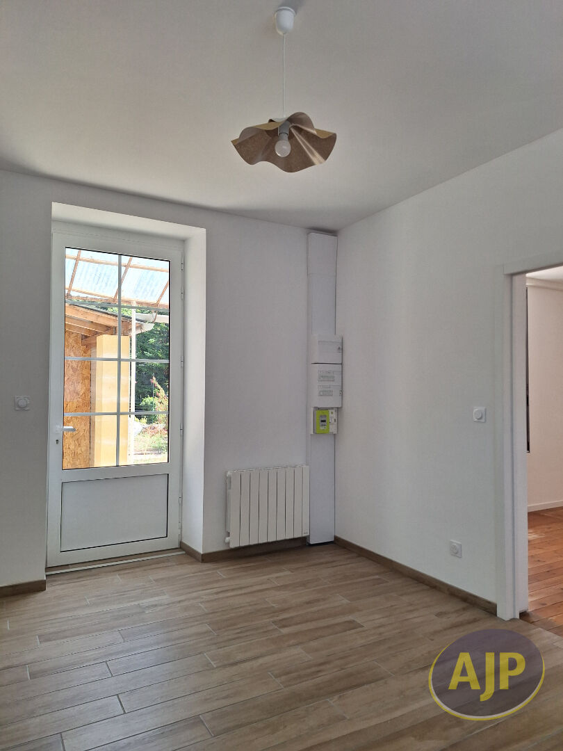 Appartement T2 PONS - photo 2