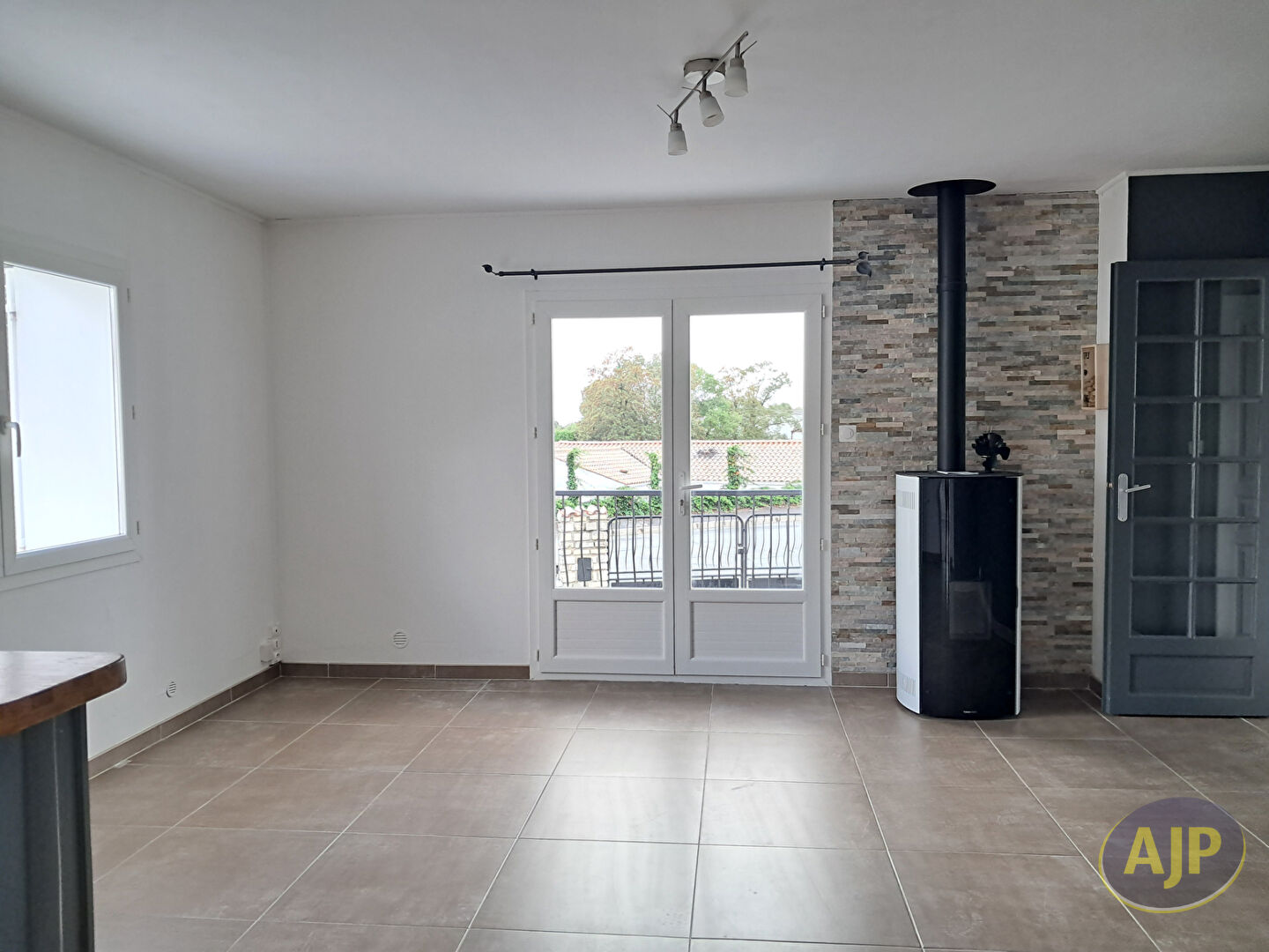 Maison T4 Centre Pons - photo 2