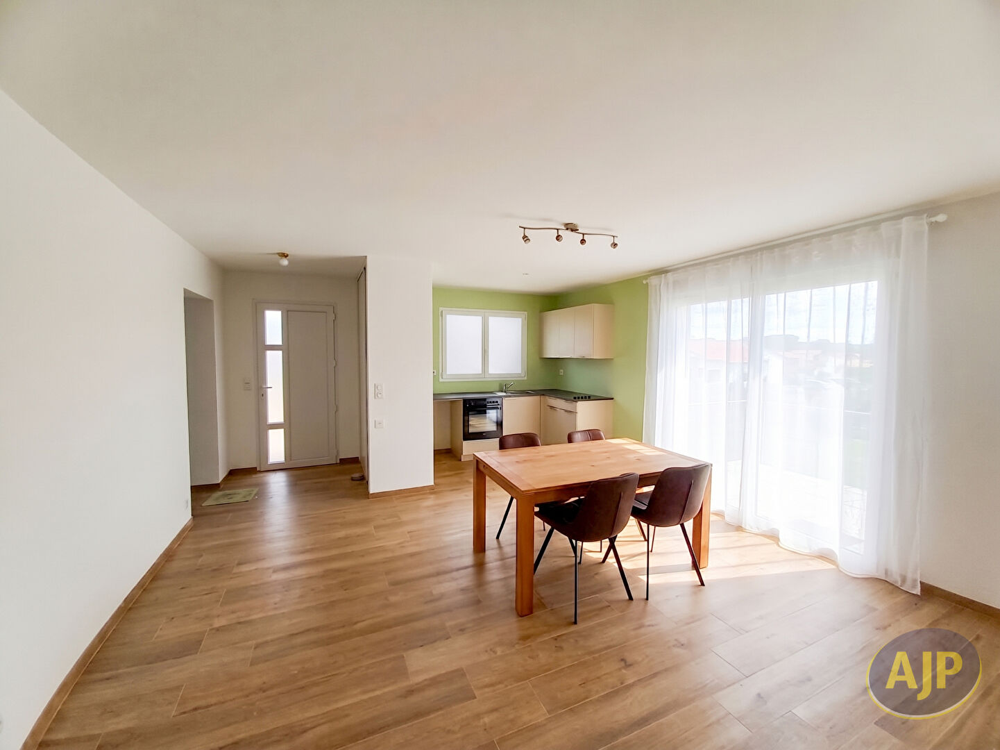 APPARTEMENT MEUBLE SULNIAC - photo 1