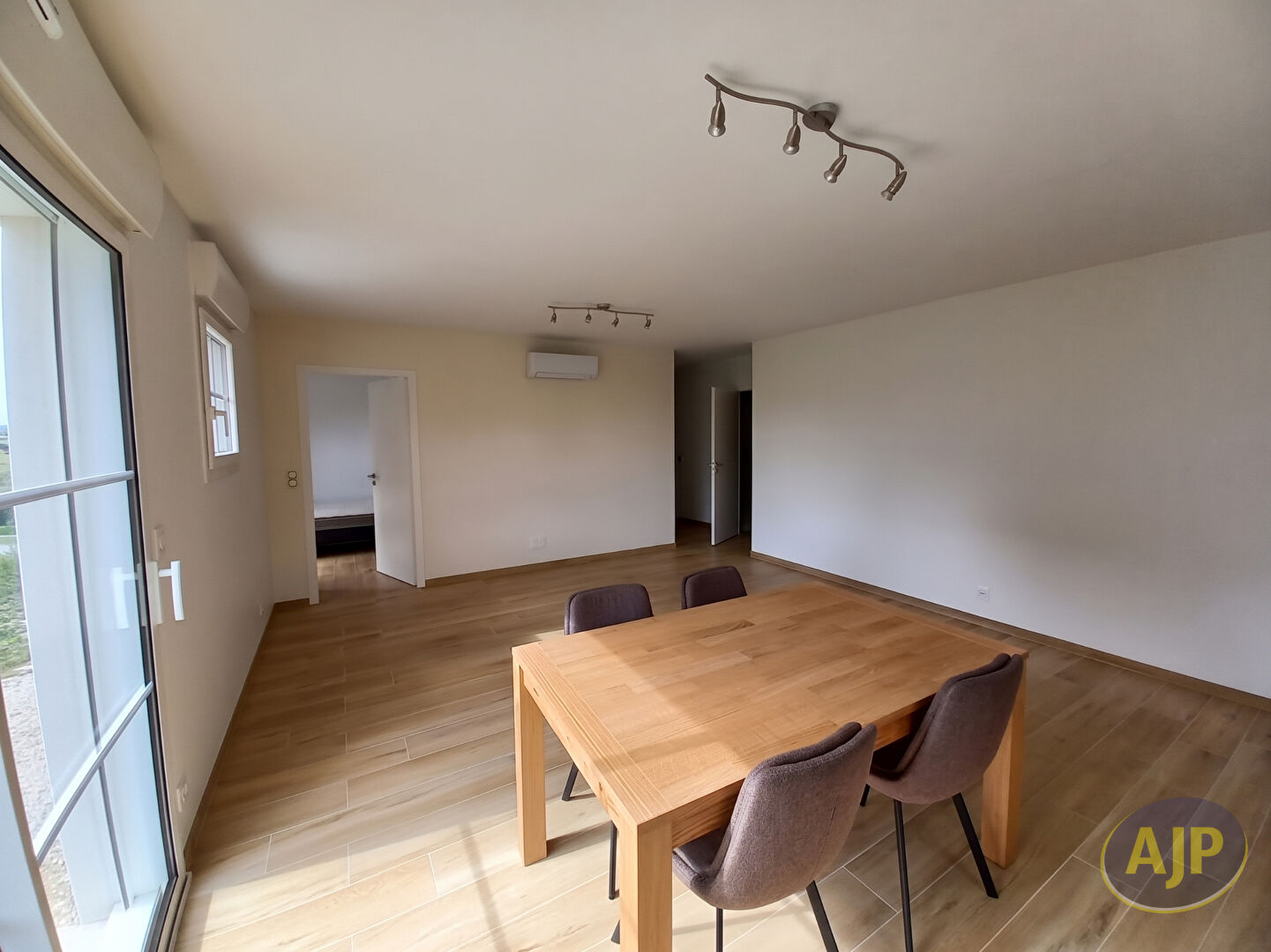 APPARTEMENT MEUBLE SULNIAC - photo 8
