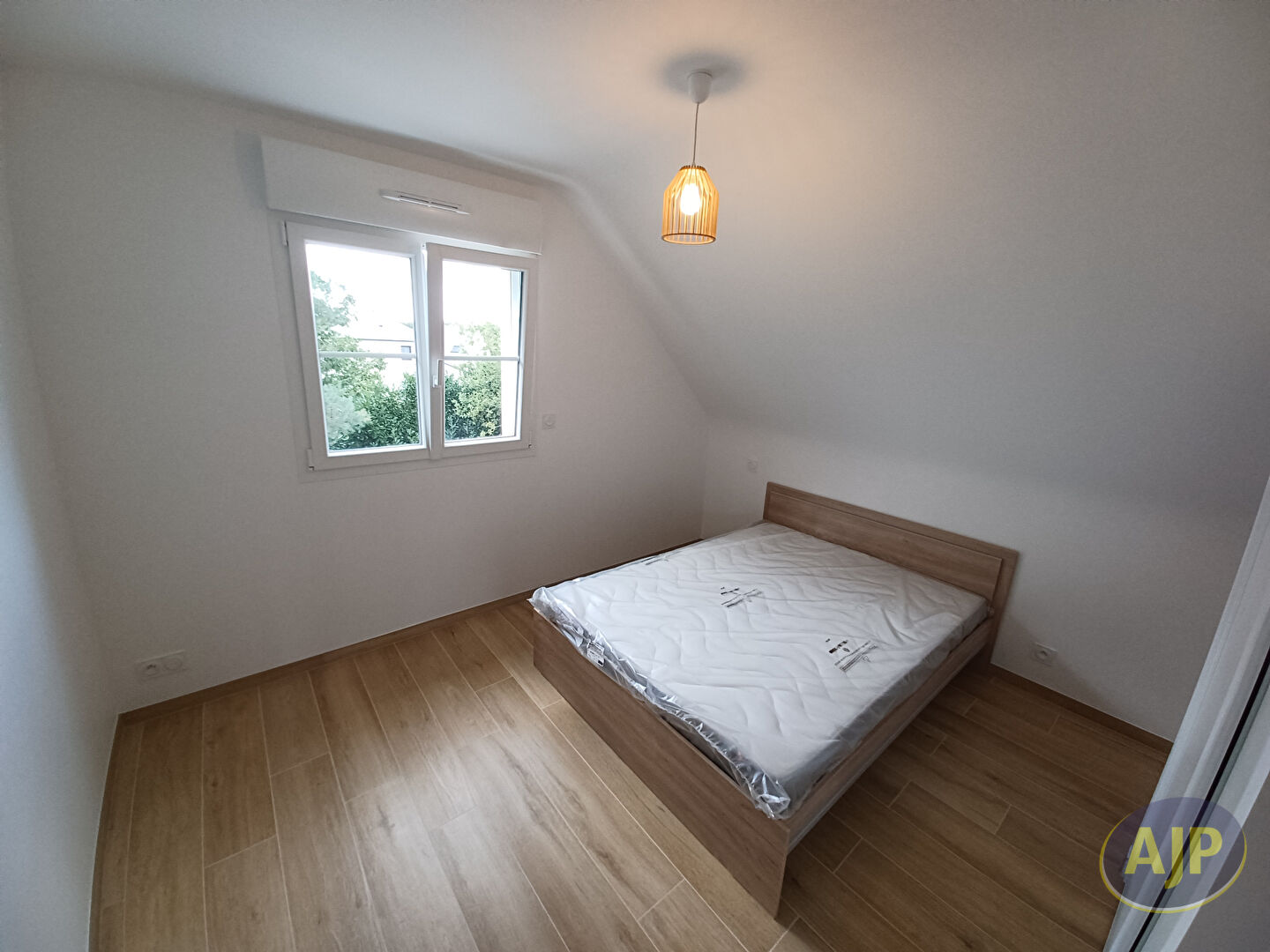 APPARTEMENT MEUBLE SULNIAC - photo 7