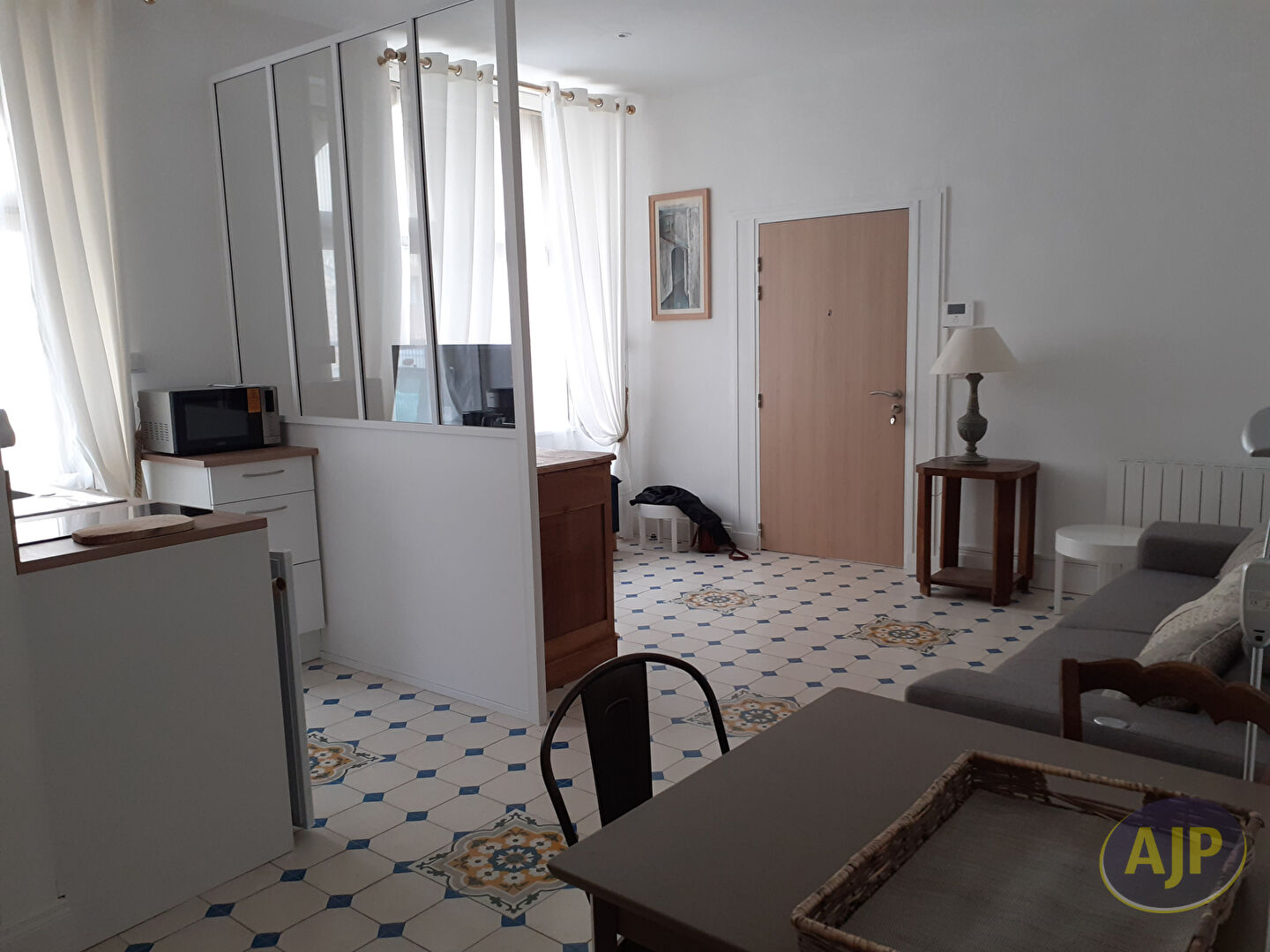 Appartement  MEUBLÉ -T1  bis- Redon - photo 3