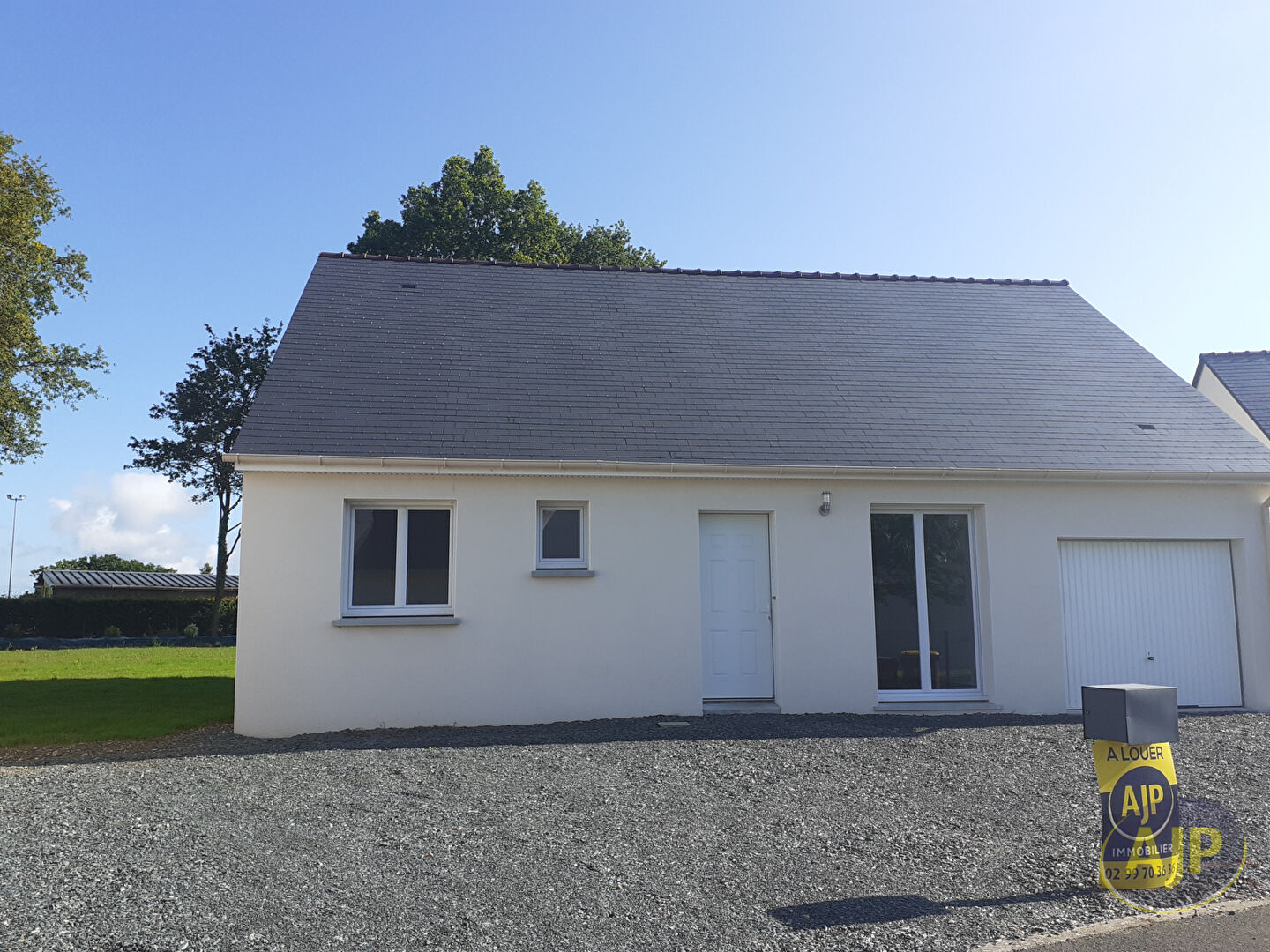 Maison  3 pièce(s) 76.03 m2-FEGREAC Bourg - photo 2