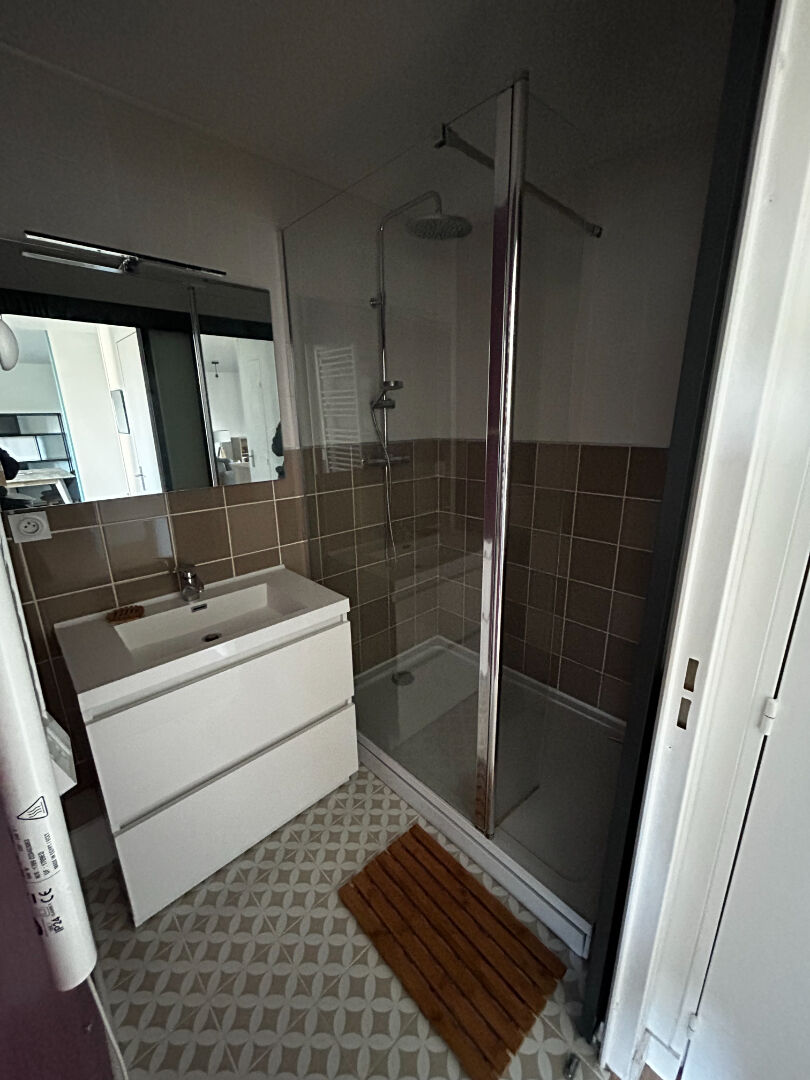 Appartement  2 pièces - Quartier Saint-Hélier - photo 4
