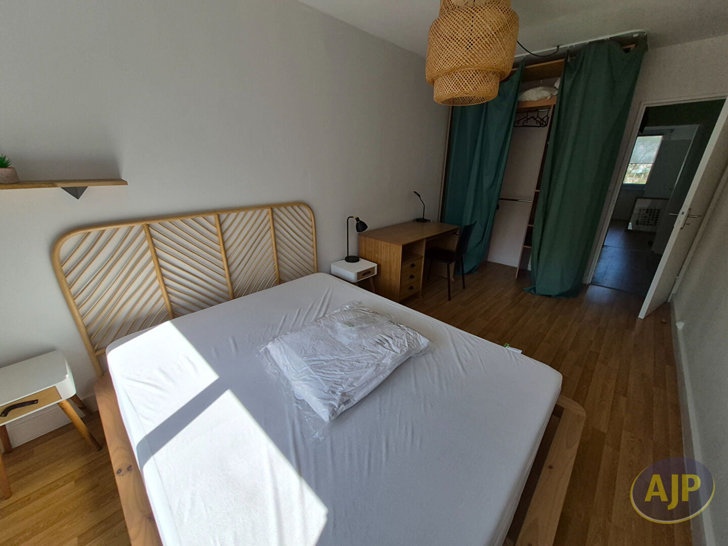 Nantes  Appartement Meublé 4 pièces 79.29 m2 - photo 5