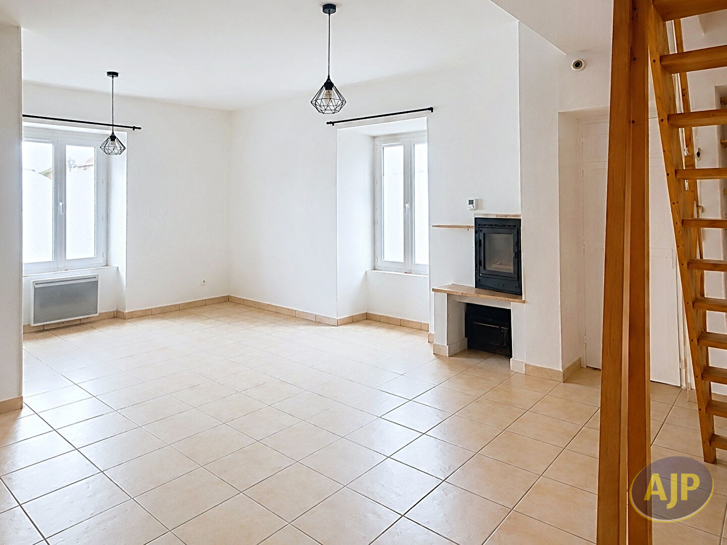 Maison plein centre - La Ferrière - 68 m² - photo 2