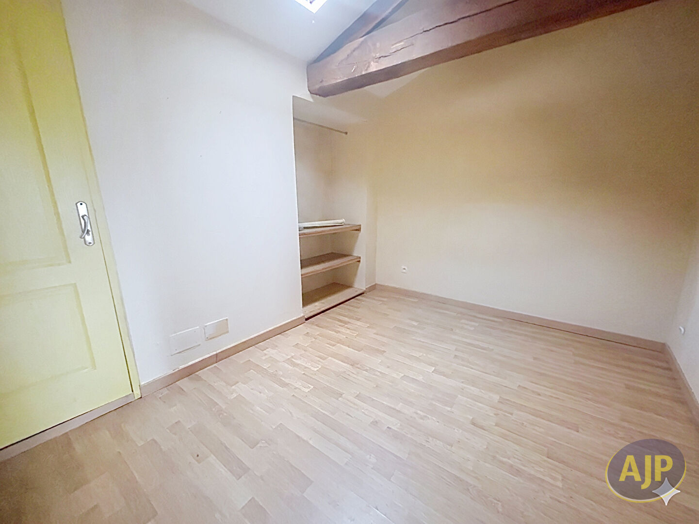 Maison plein centre - La Ferrière - 68 m² - photo 3