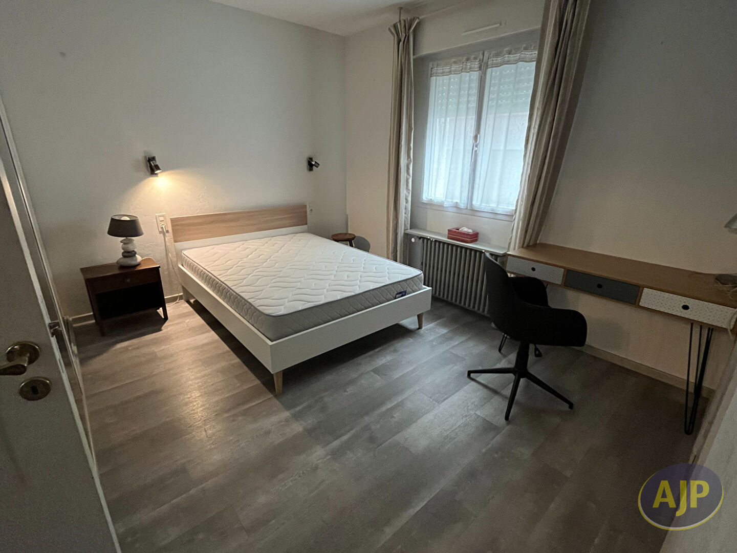 Maison meublée La Roche Sur Yon 5 pièce(s) 155 m2 - photo 5