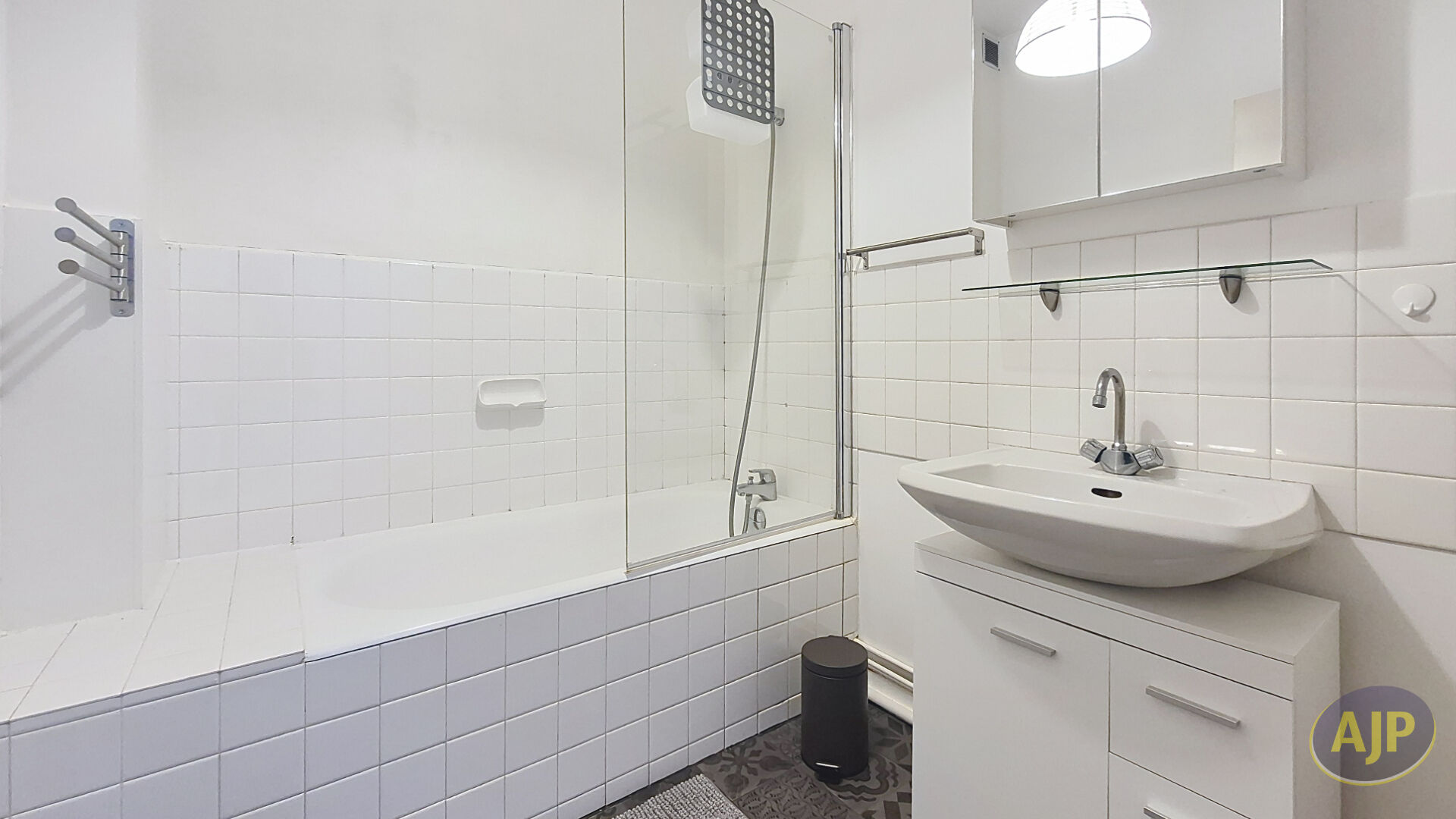 Appartement meublé LUCON - photo 4