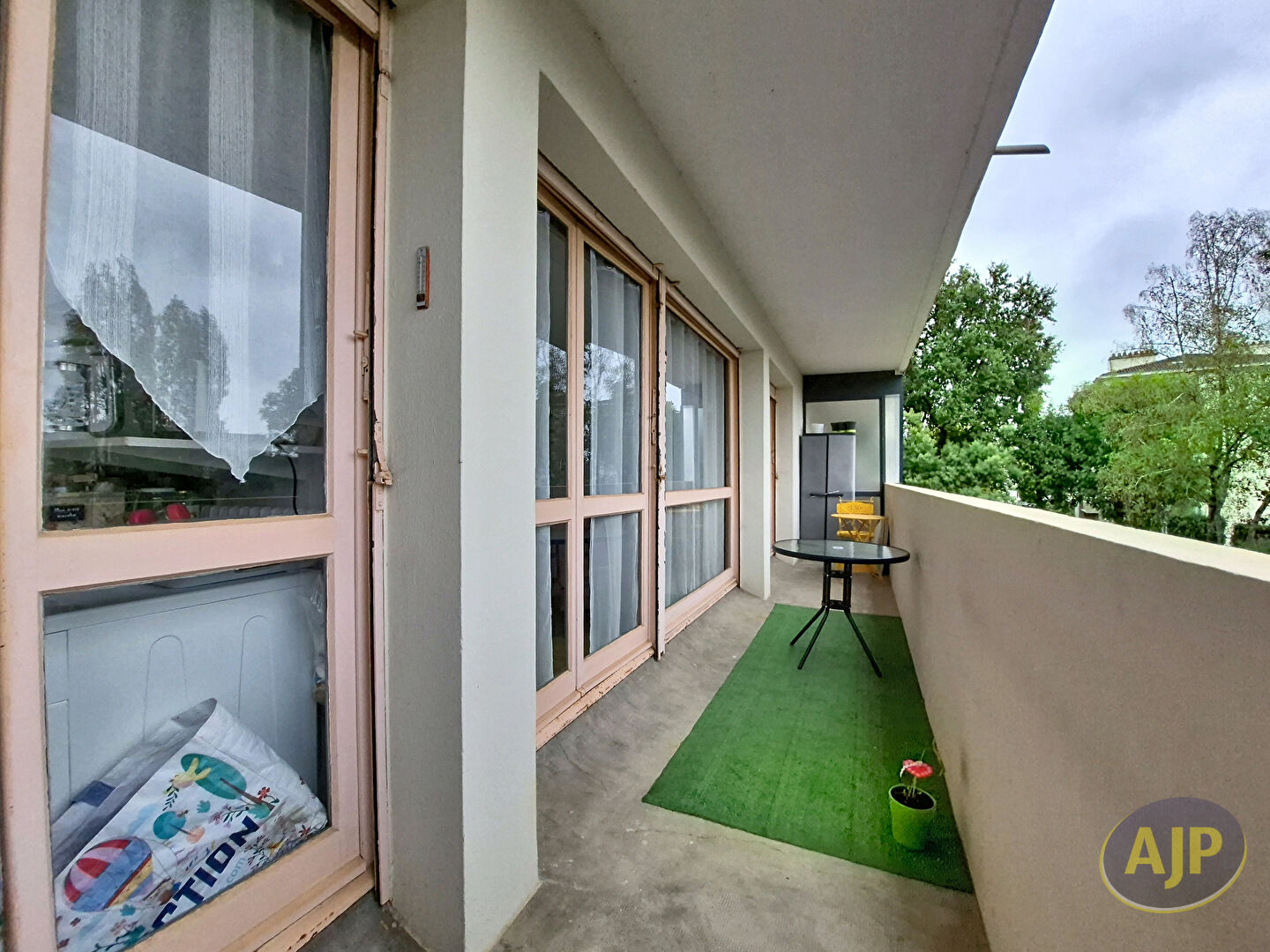 Appartement La Roche Sur Yon 2 pièce(s) 52 m2 - photo 4
