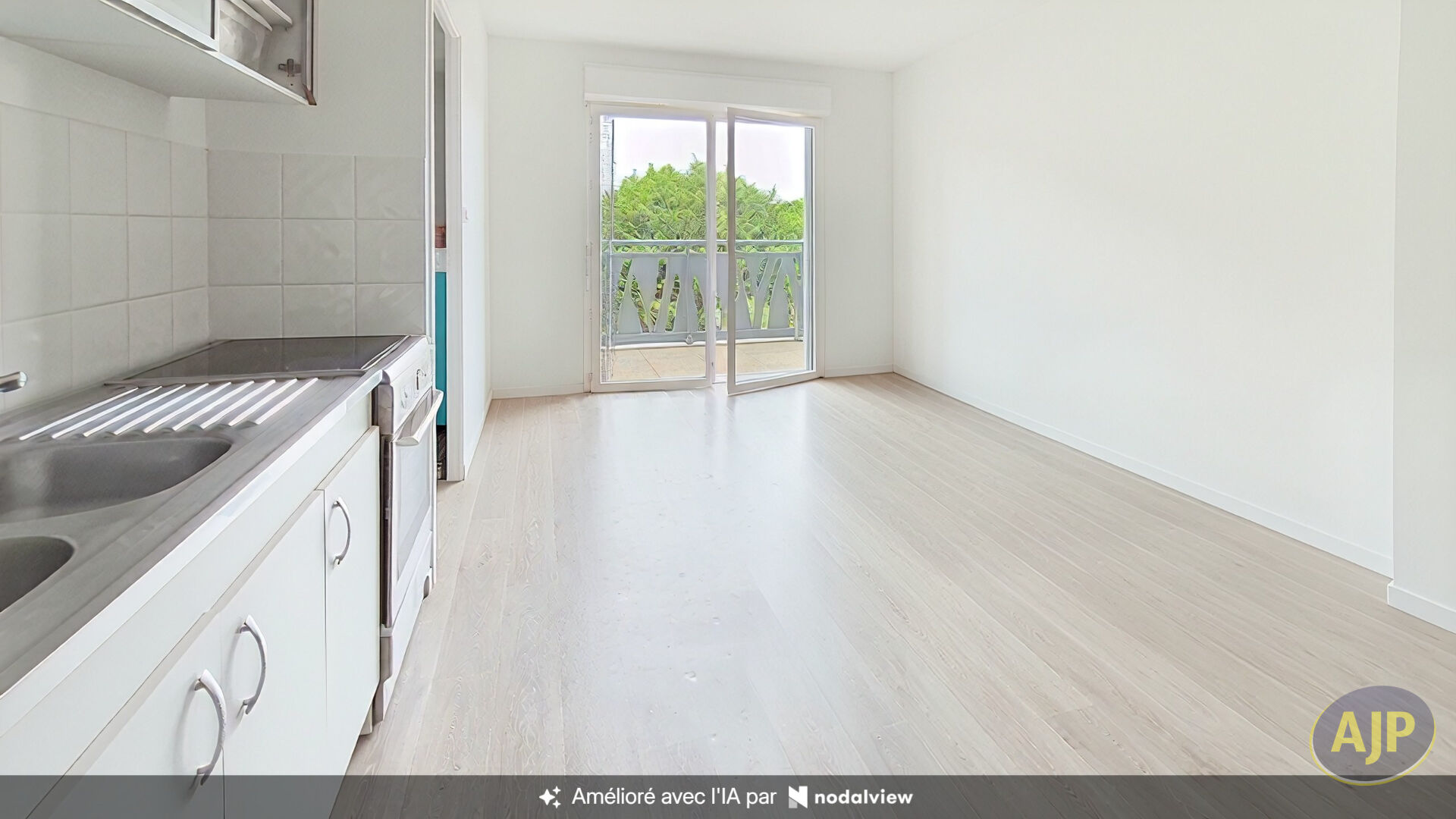 Appartement T2 LES SABLES D OLONNE - photo 2