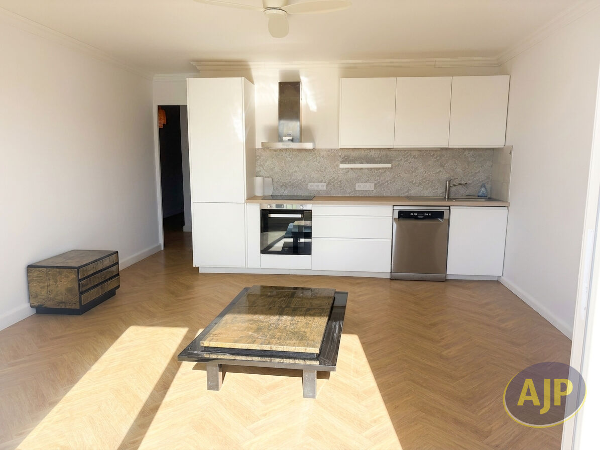 Appartement 57 m2 Quartier Gare / Proche Centre - photo 2