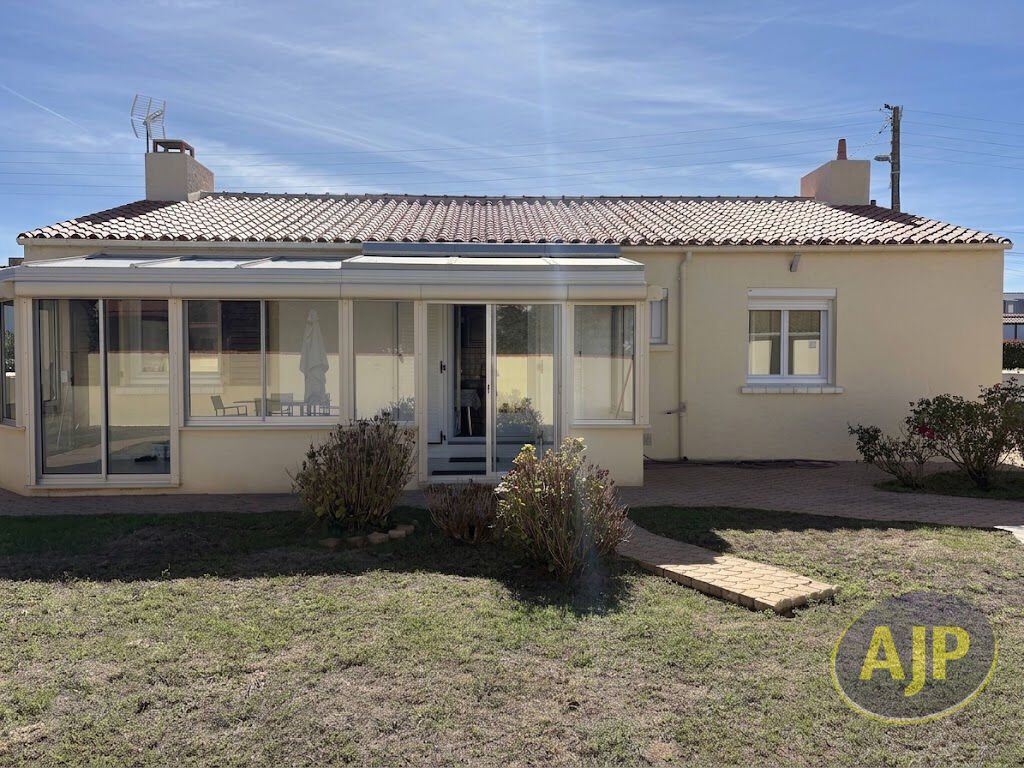 Maison Les Sables D Olonne 3 pièce(s) 73 m2 - photo 1