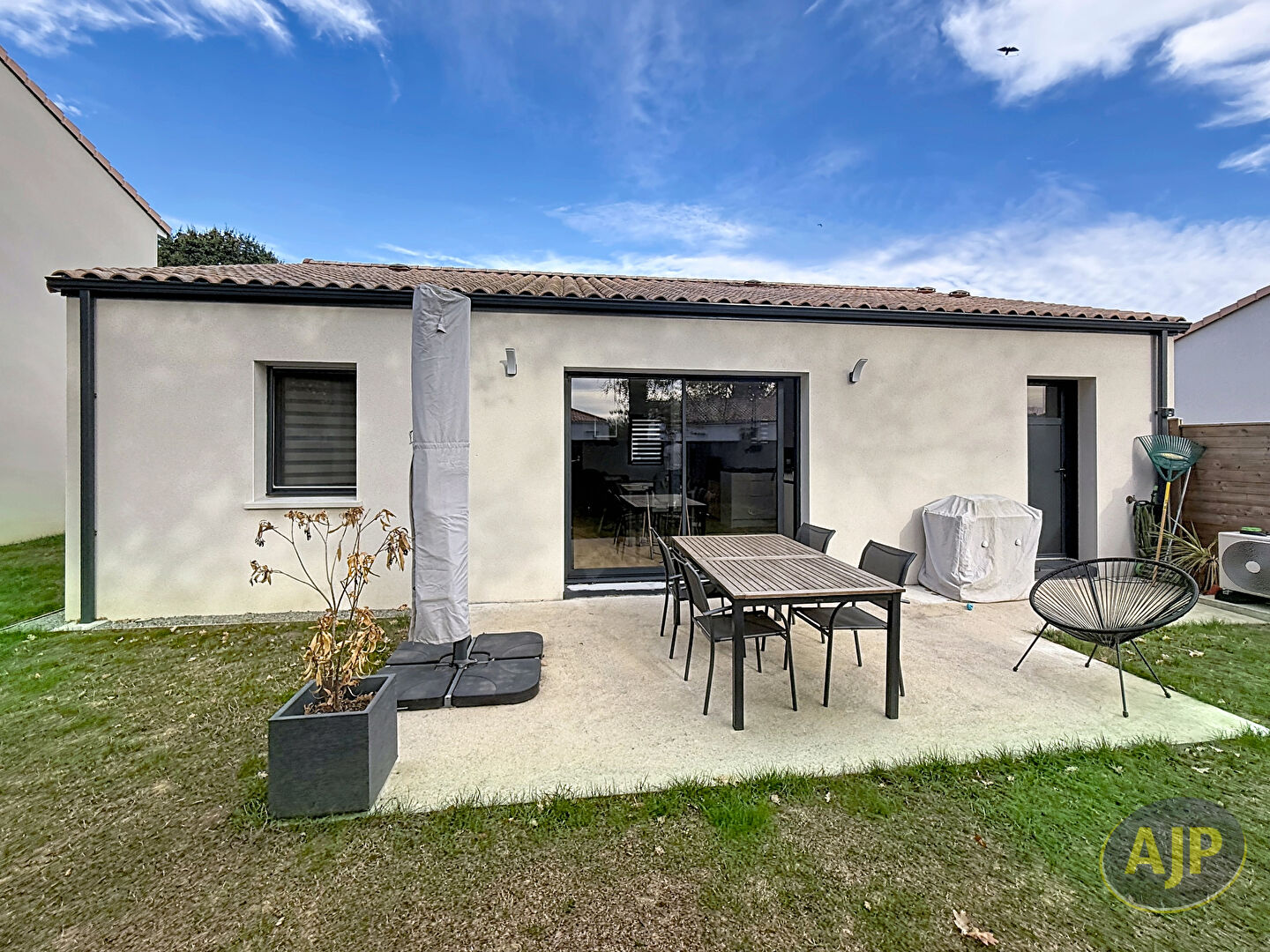 Maison Sainte Pazanne 4 pièce(s) - photo 1