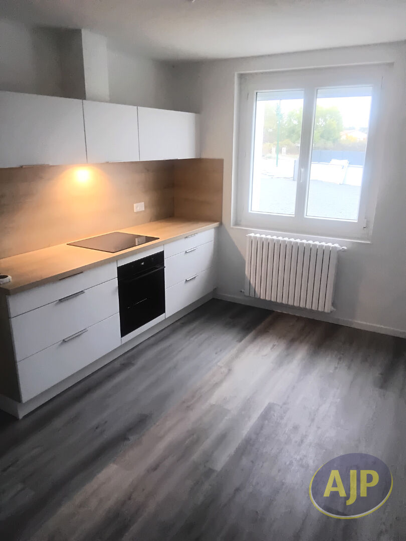 Maison Vue 7 pièces 97 m2 - centre - photo 1