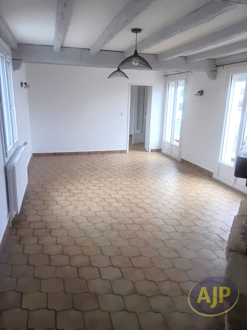 Maison Vue 7 pièces 97 m2 - centre - photo 3