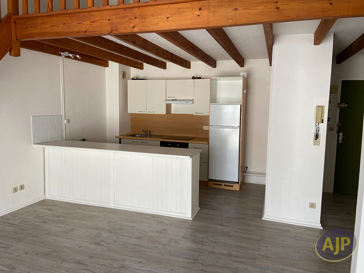 Appartement Saintes 3 pièce(s) 74.10 m2 - photo 4